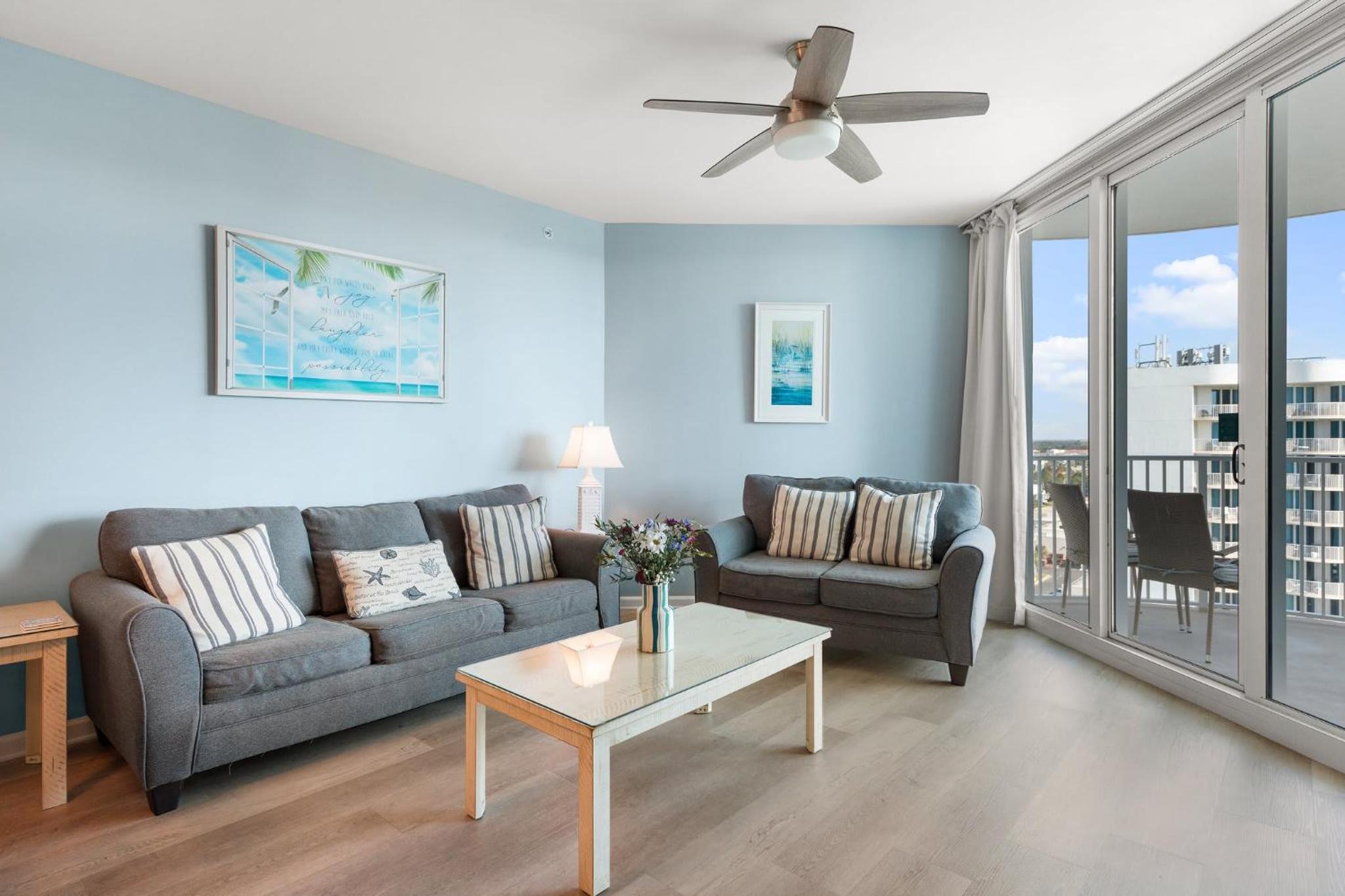 Stunning Resort 11th Fl Pool & Gulf View King Suite Across From Beach