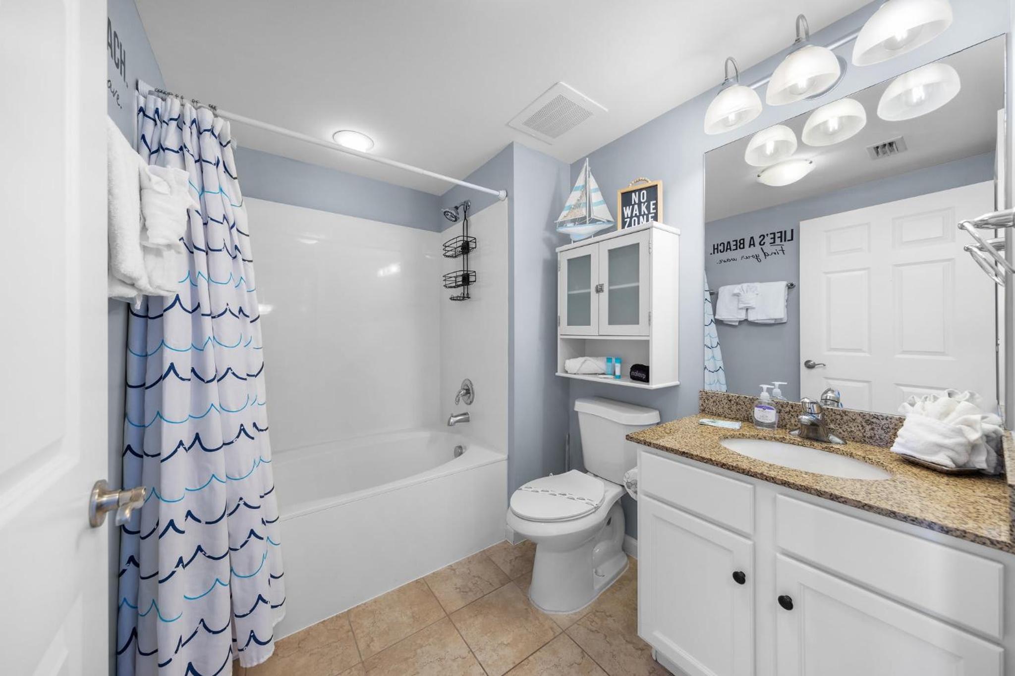Stunning Resort 11th Fl Pool & Gulf View King Suite Across From Beach