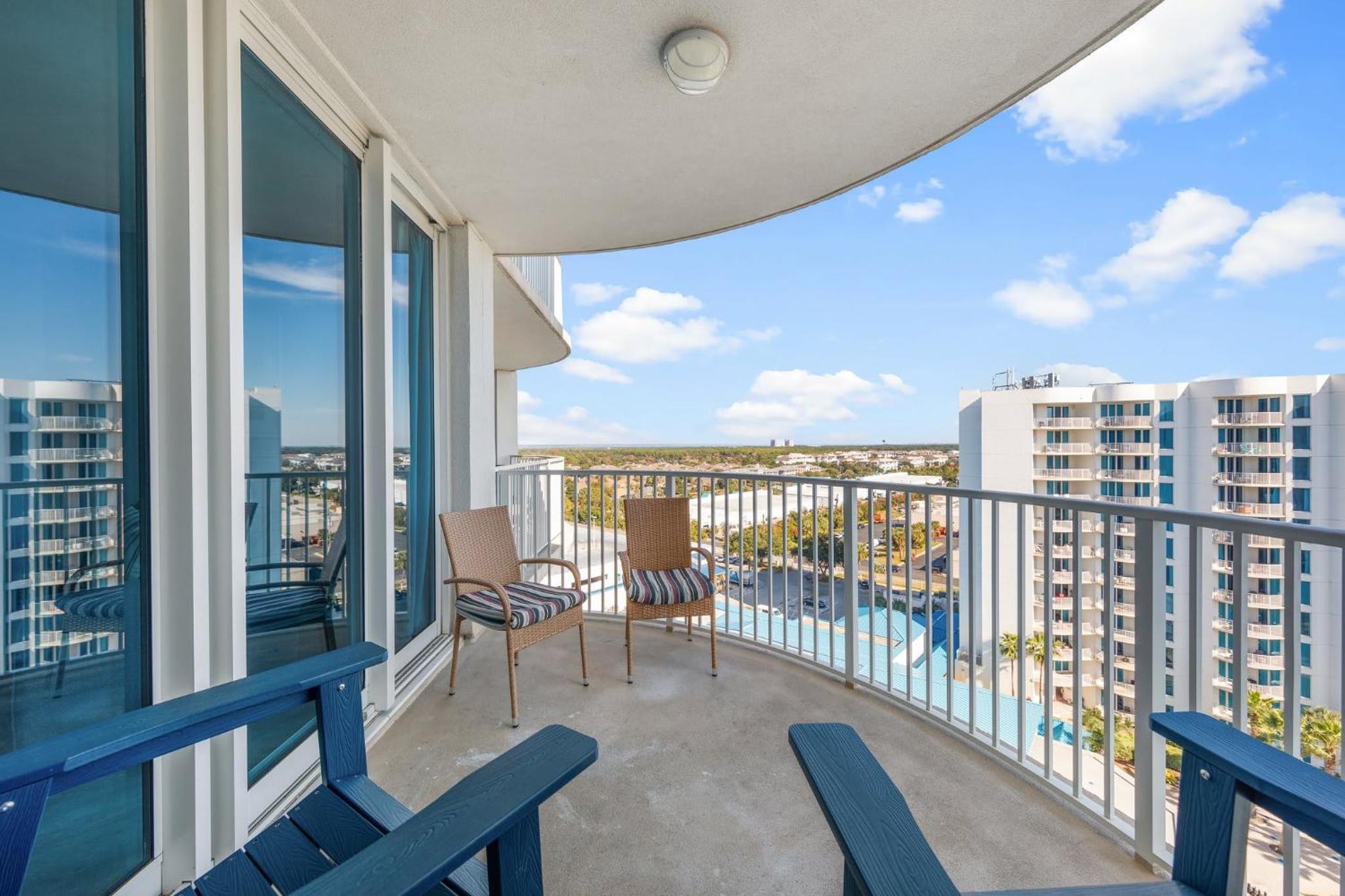 Stunning Resort 11th Fl Pool & Gulf View King Suite Across From Beach