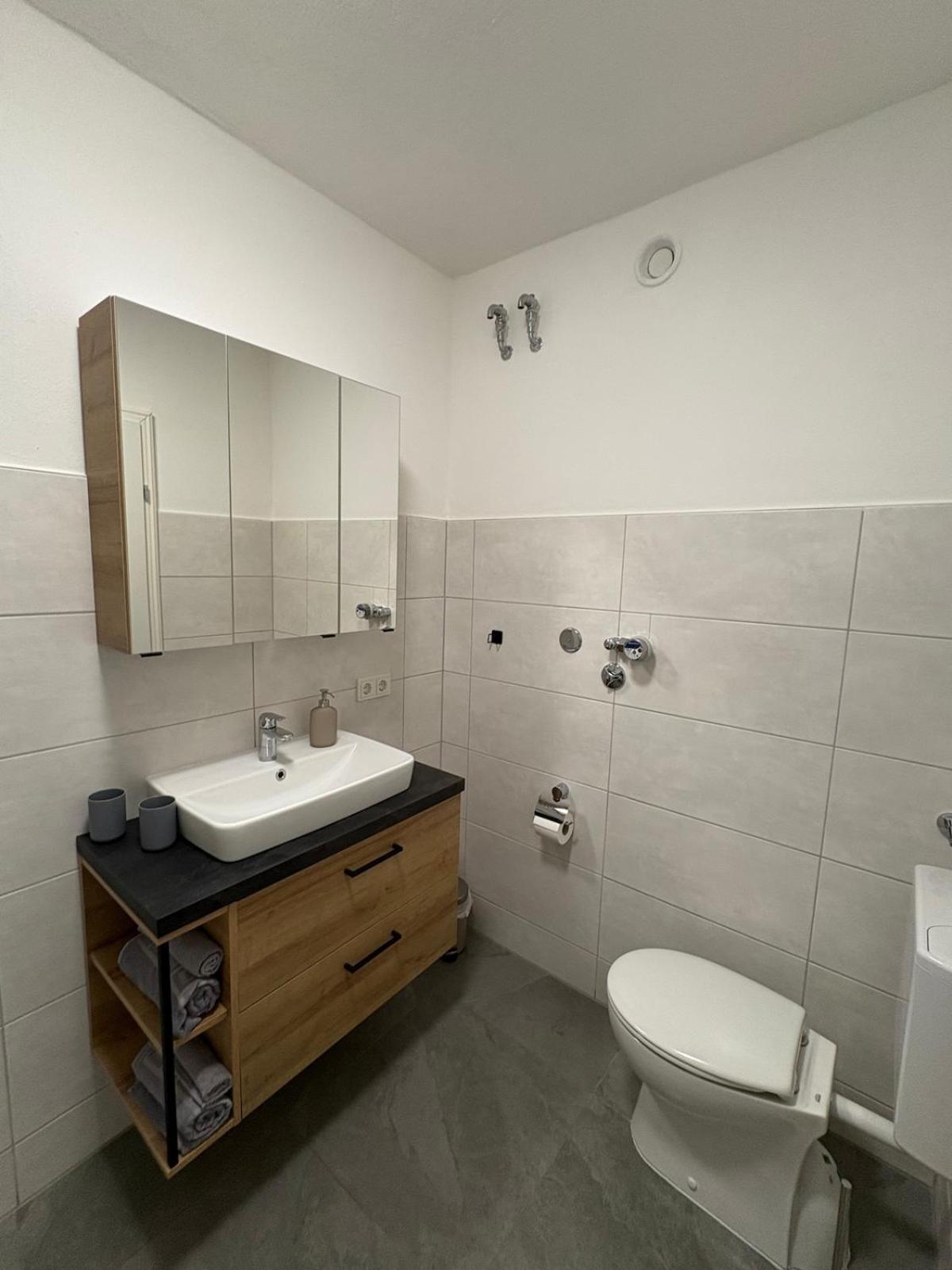 Modernes Serviced Apartment - FeWo Morgenglanz