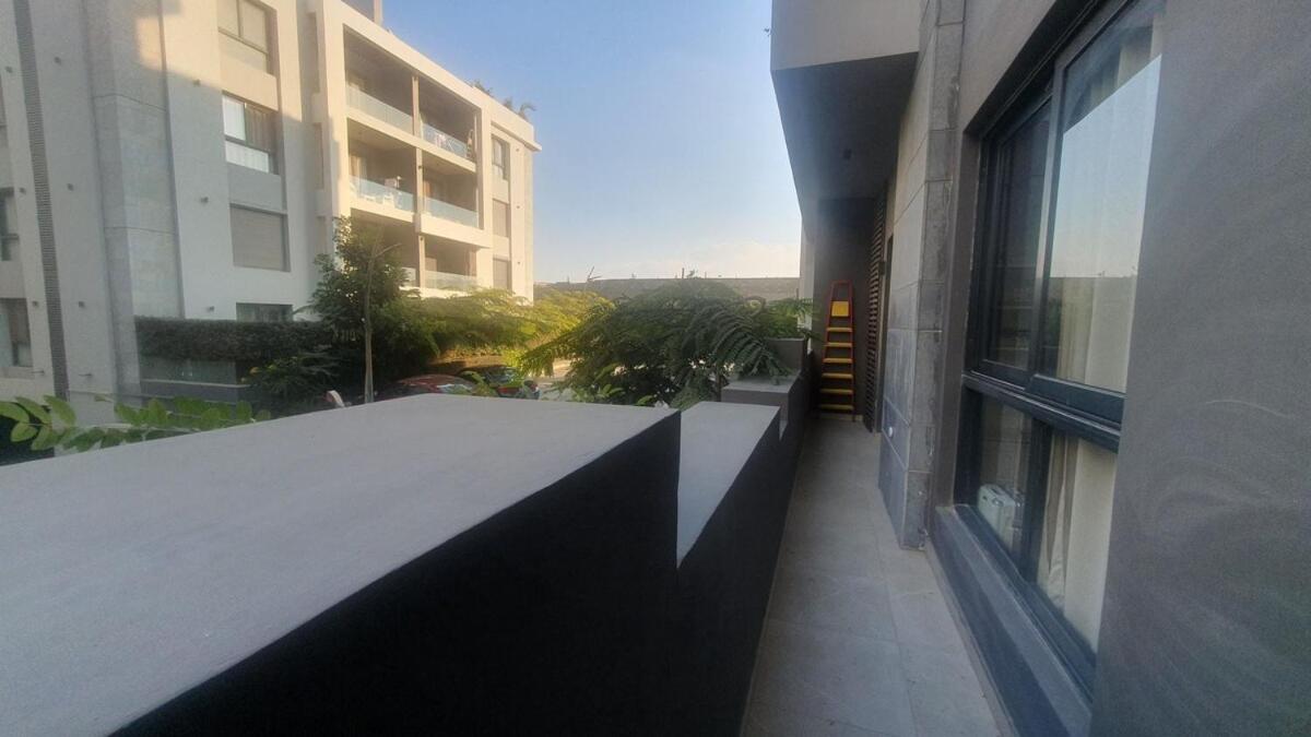 Peaceful Patio 2BR at AUC & Westin Hotel