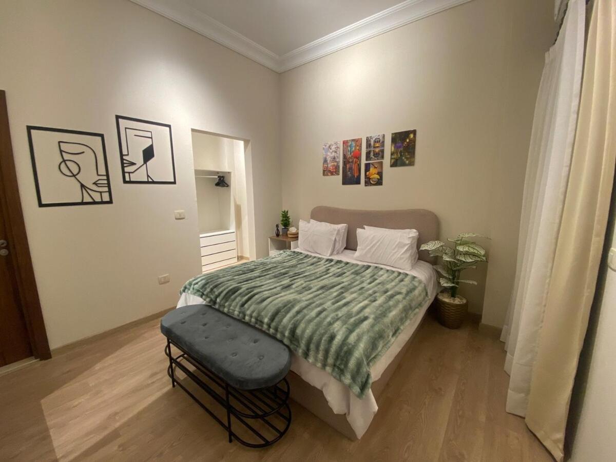 Peaceful Patio 2BR at AUC & Westin Hotel