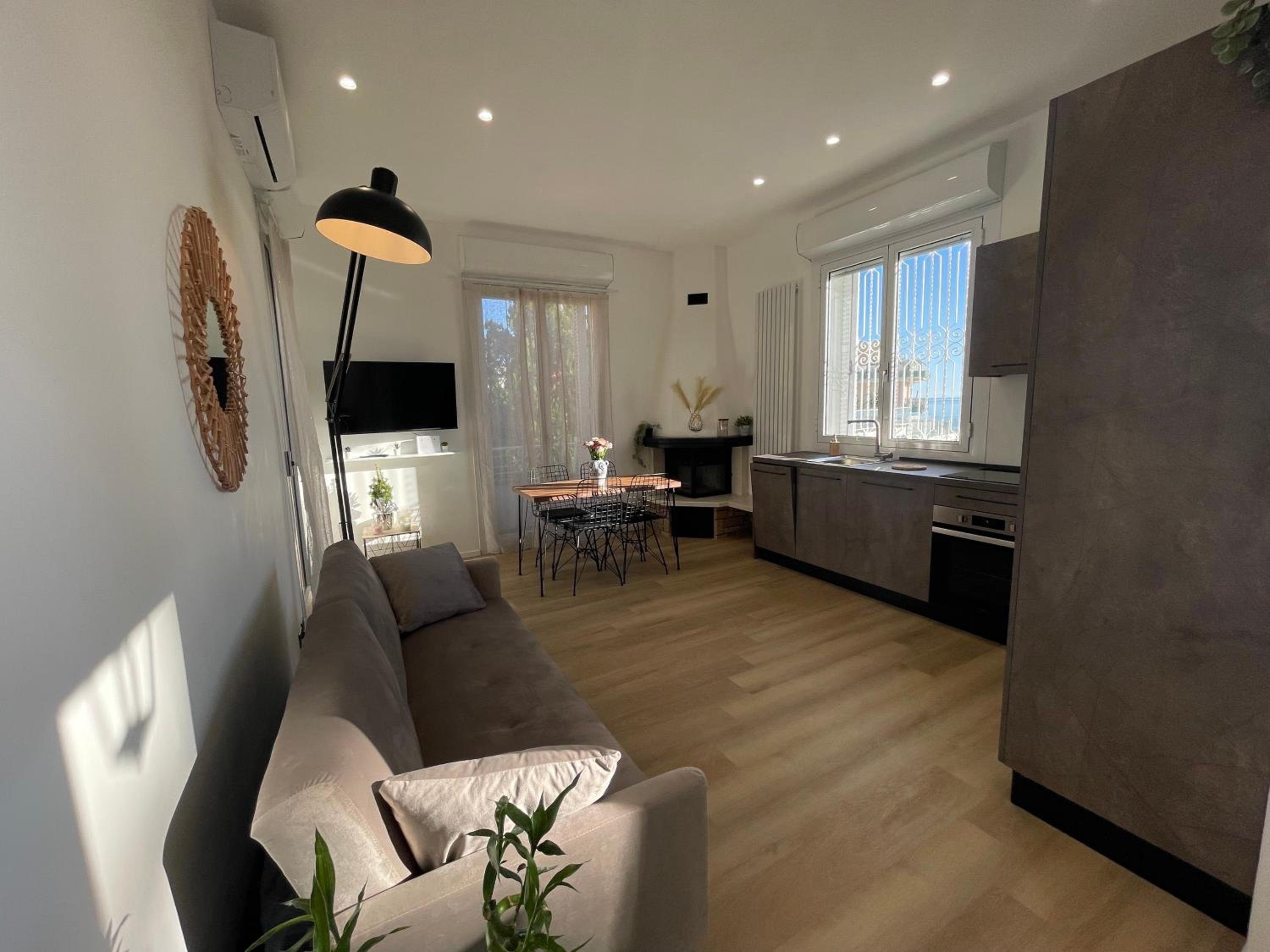 Sanremo vacanze zen vue mer 5 mn plage, 3 mn tennis club,Wifi
