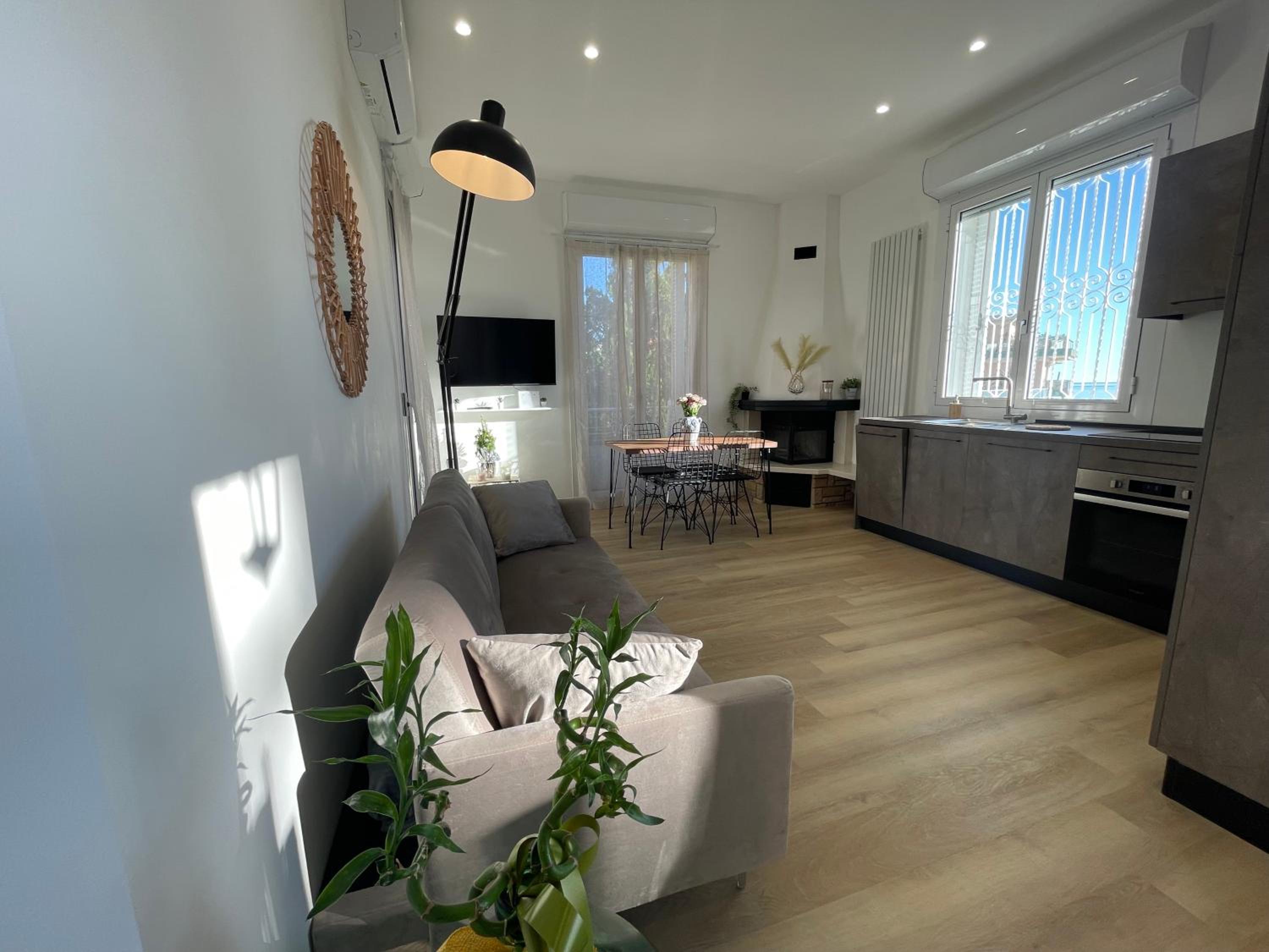 Sanremo vacanze zen vue mer 5 mn plage, 3 mn tennis club,Wifi