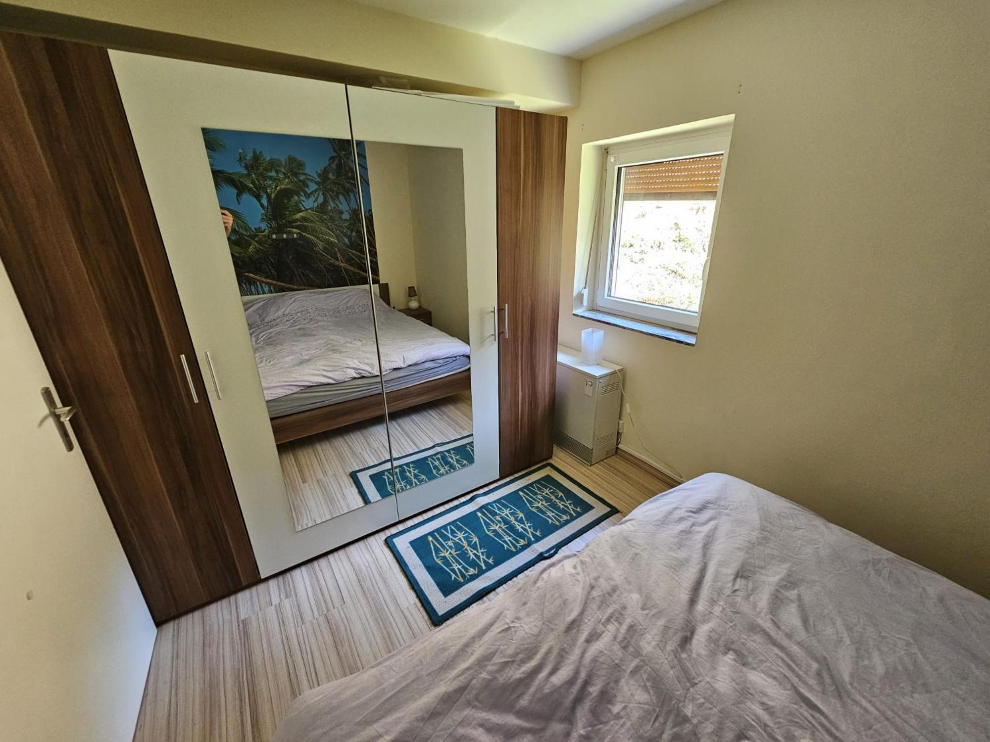 Winterberg Appartement 6 Pers aan Skilift grootste Skigebied nabij Bikepark Unieke locatie met zeer rustige tuin in het bos en het gezellige centrum leuke 