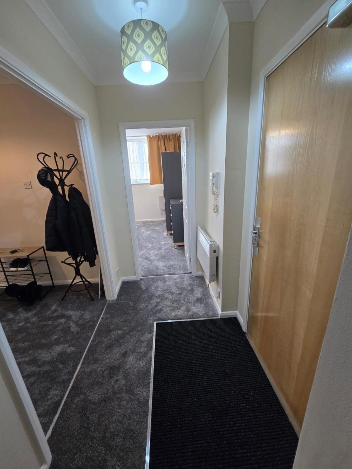 Flat in Northampton -Town Center