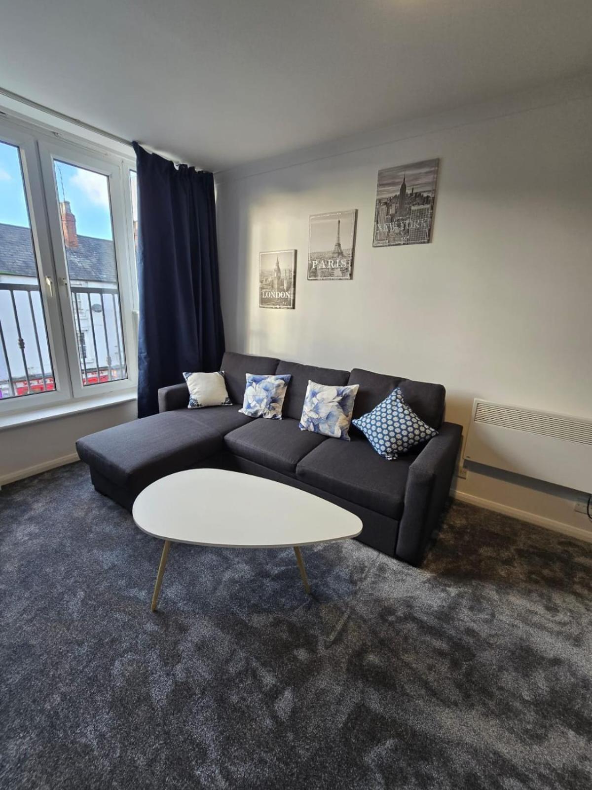 Flat in Northampton -Town Center