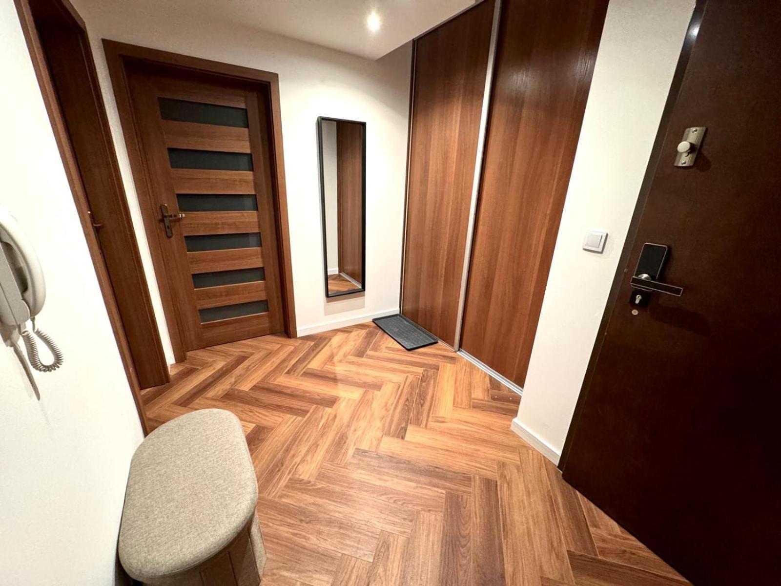 Apartament Bajeczny 87 - 5 min to Tauron Arena Cracow - beside the Vistula River