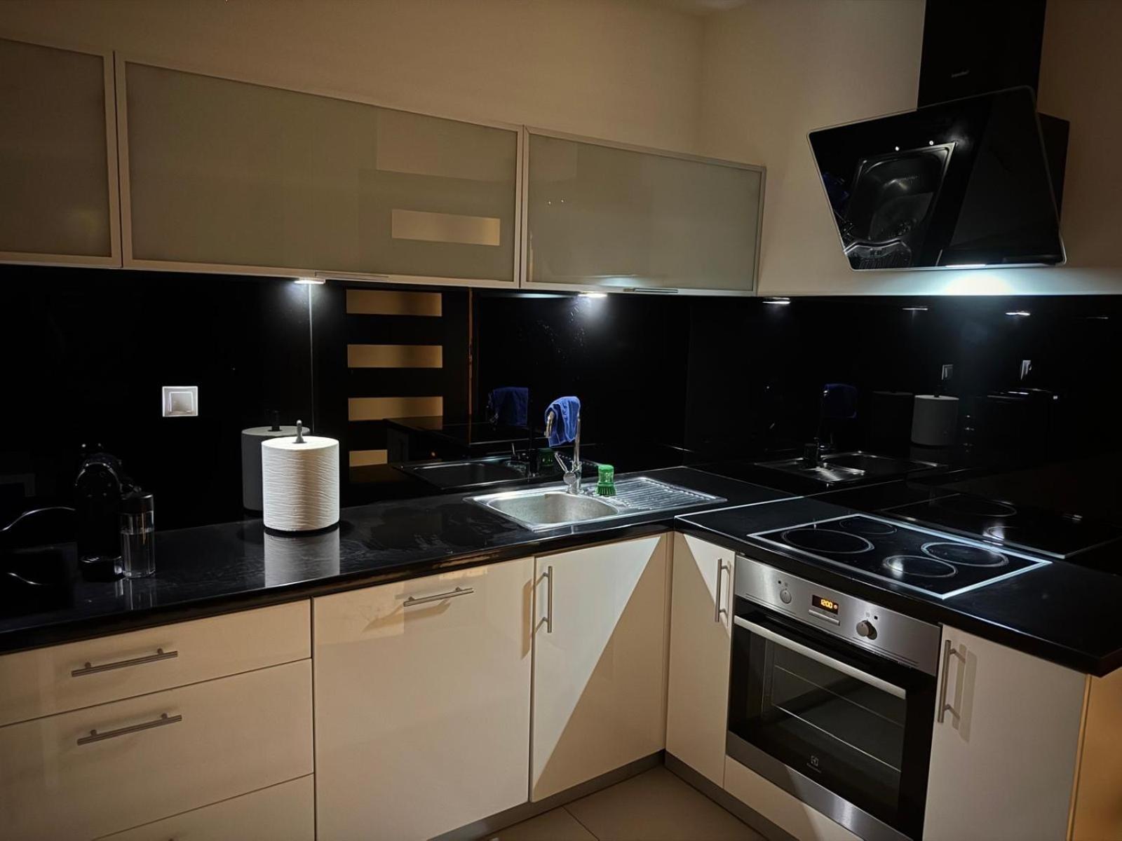 Apartament Bajeczny 87 - 5 min to Tauron Arena Cracow - beside the Vistula River