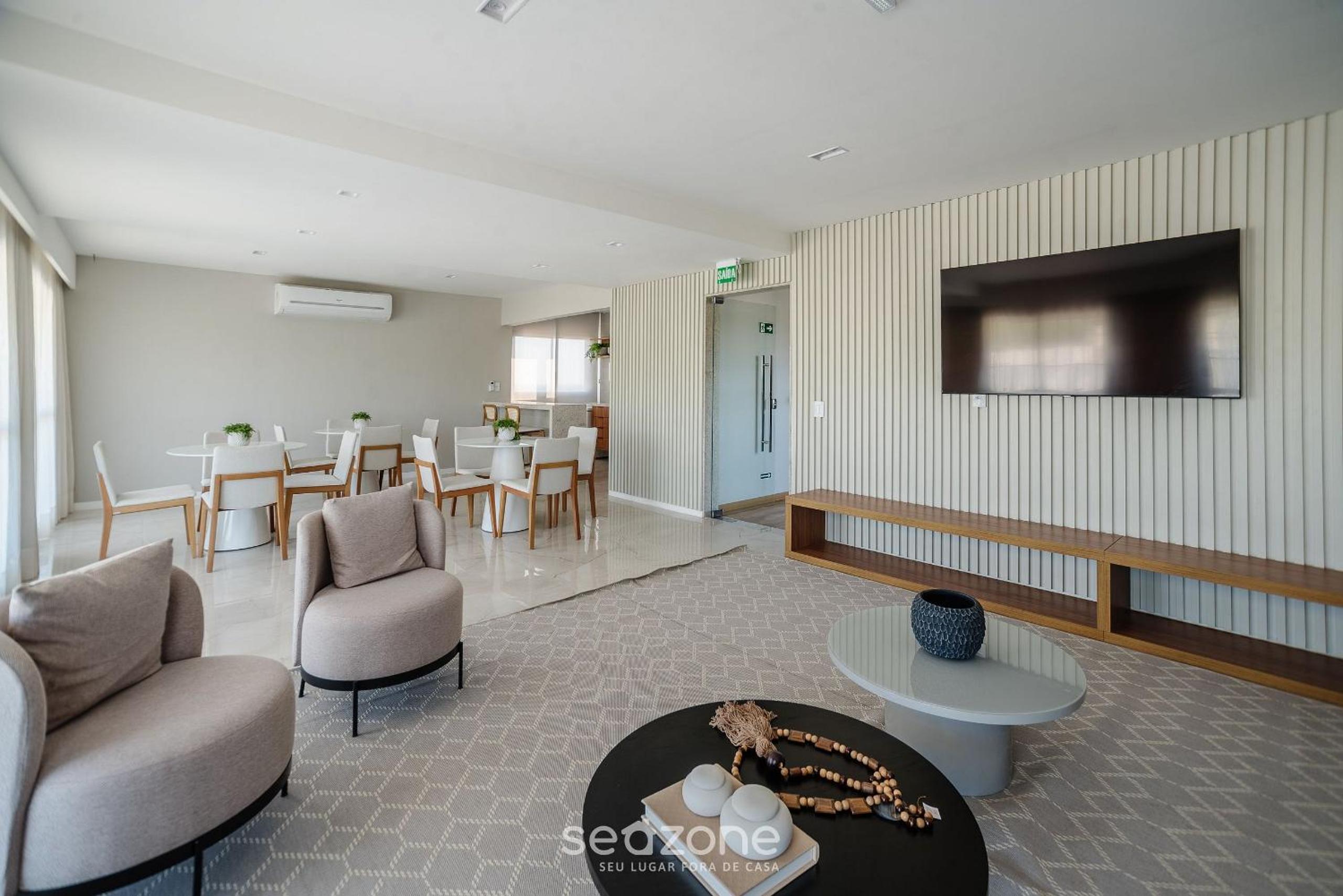 Apartments in Building with Gym in Ondina SSA – HOA