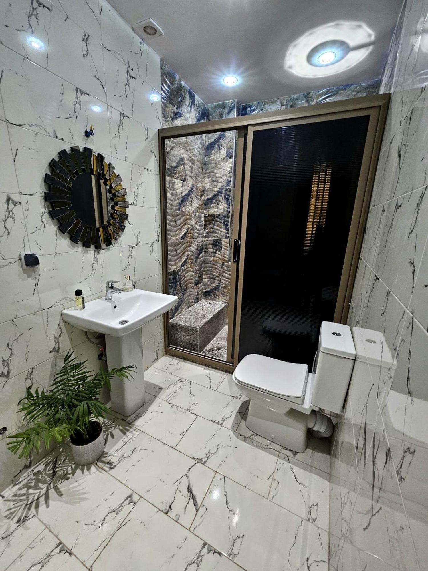 El Méhénni Guéliz JACUZZI 6 Personnes Terrasse Privative