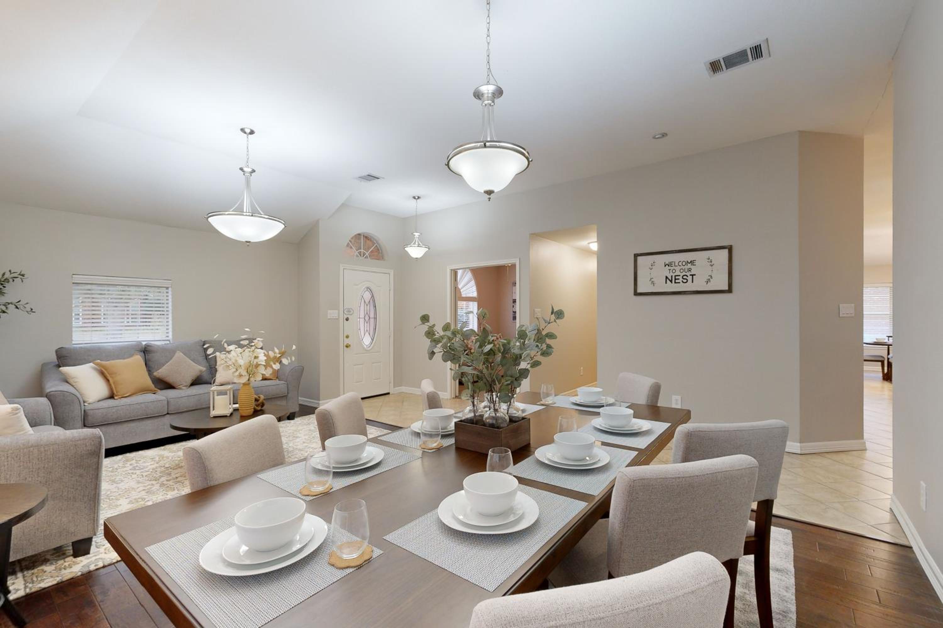 4 BR Spacious Modern Home with Game Room and WiFi