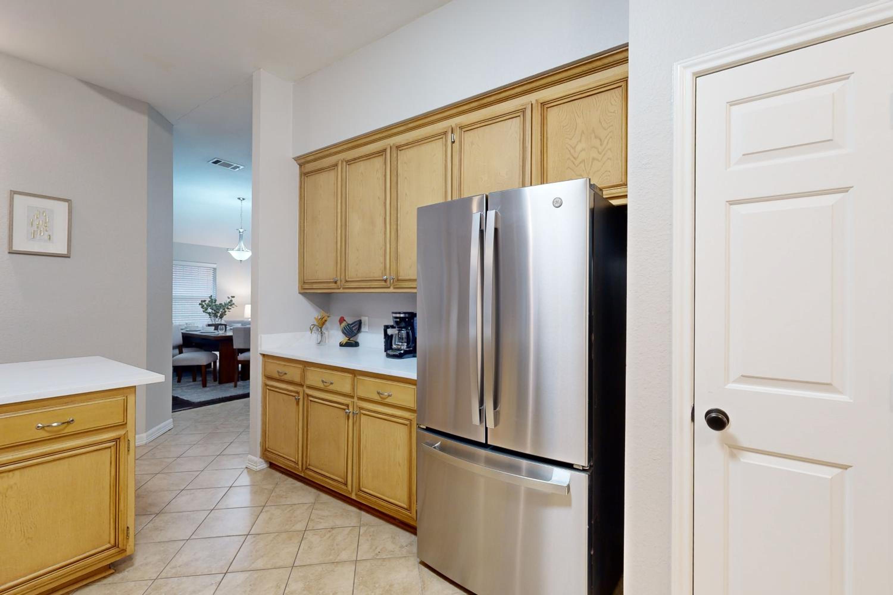 4 BR Spacious Modern Home with Game Room and WiFi