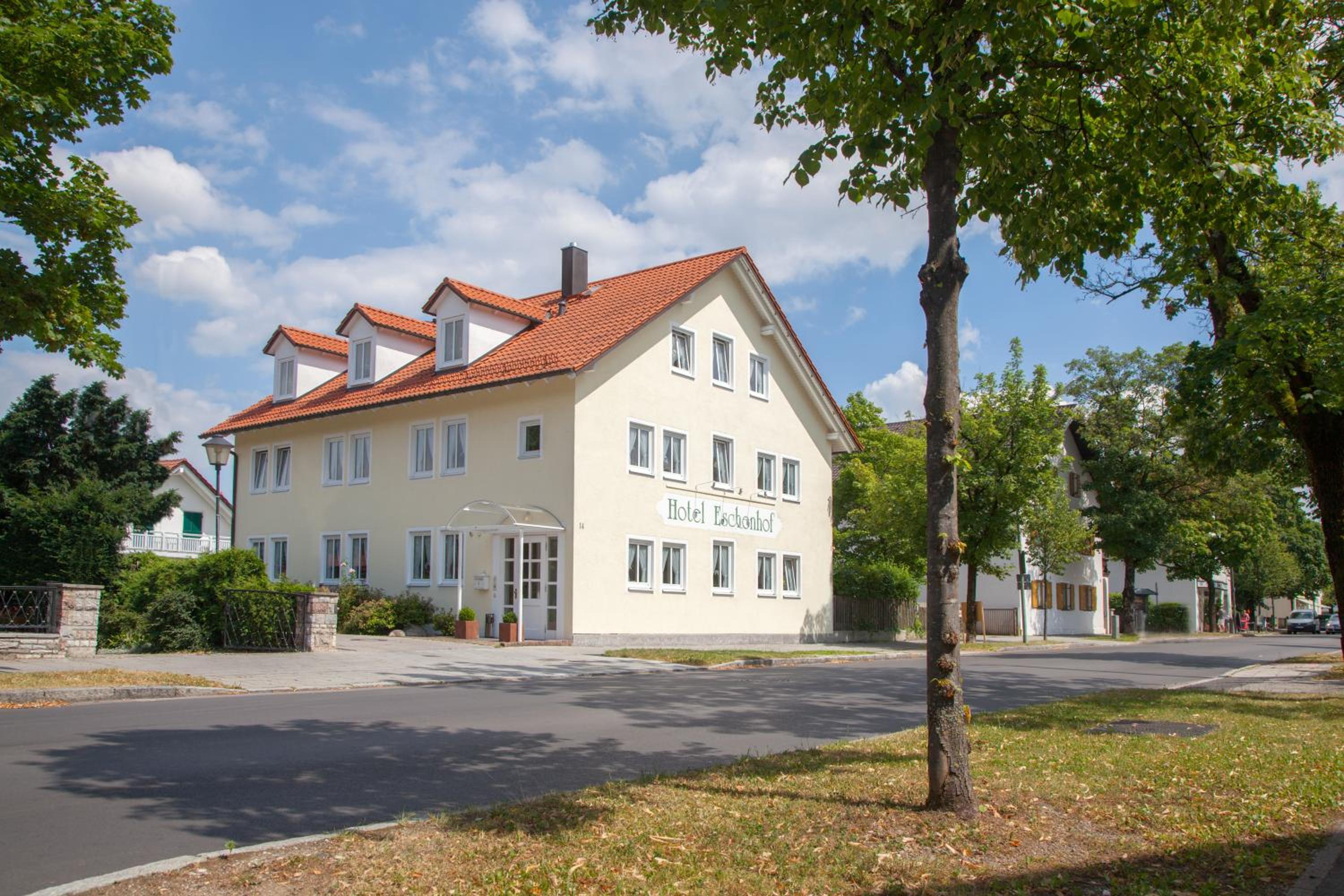 Hotel Eschenhof - Image 1