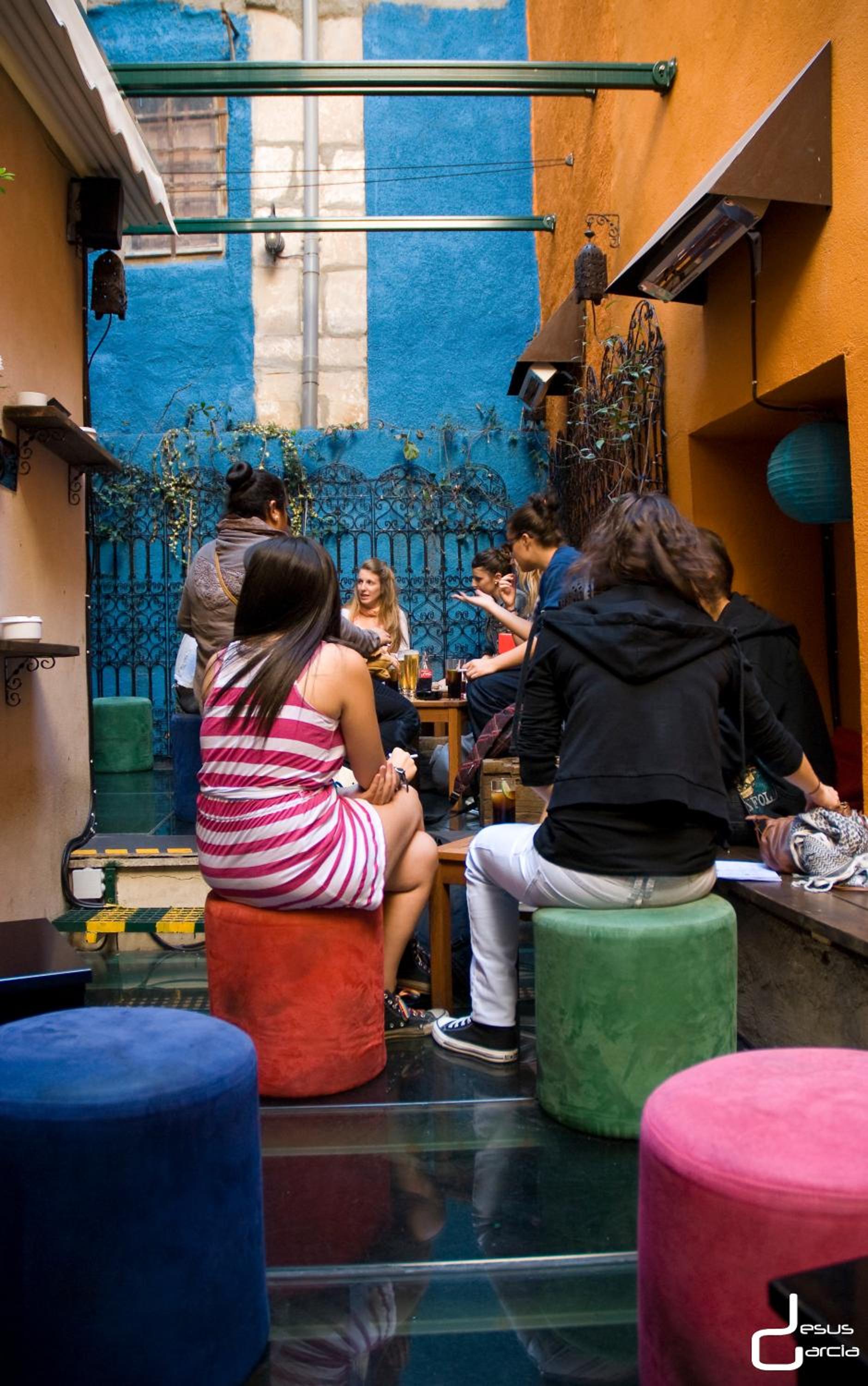 Albergue Revolutum Hostel