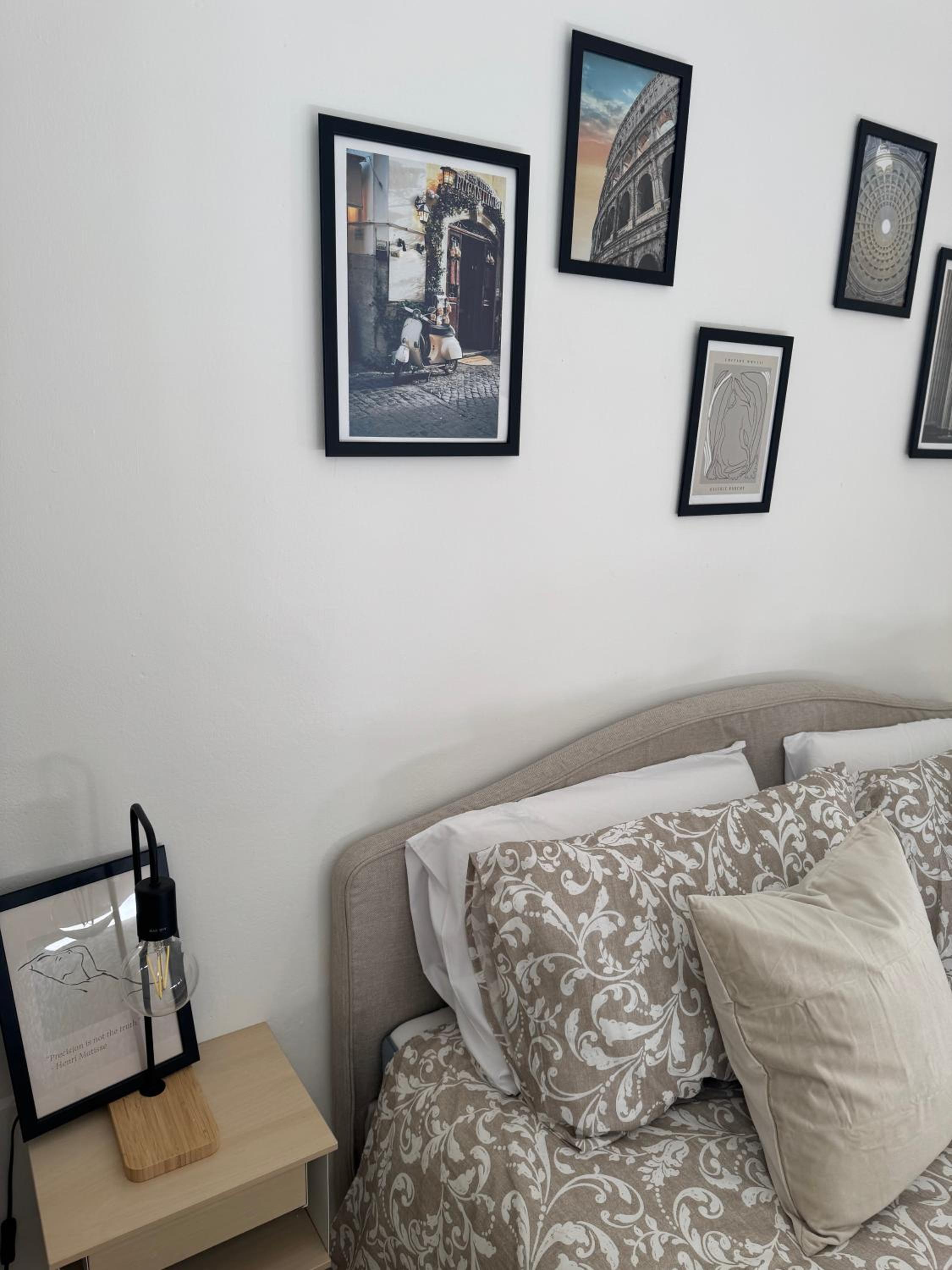Mopy Apartment