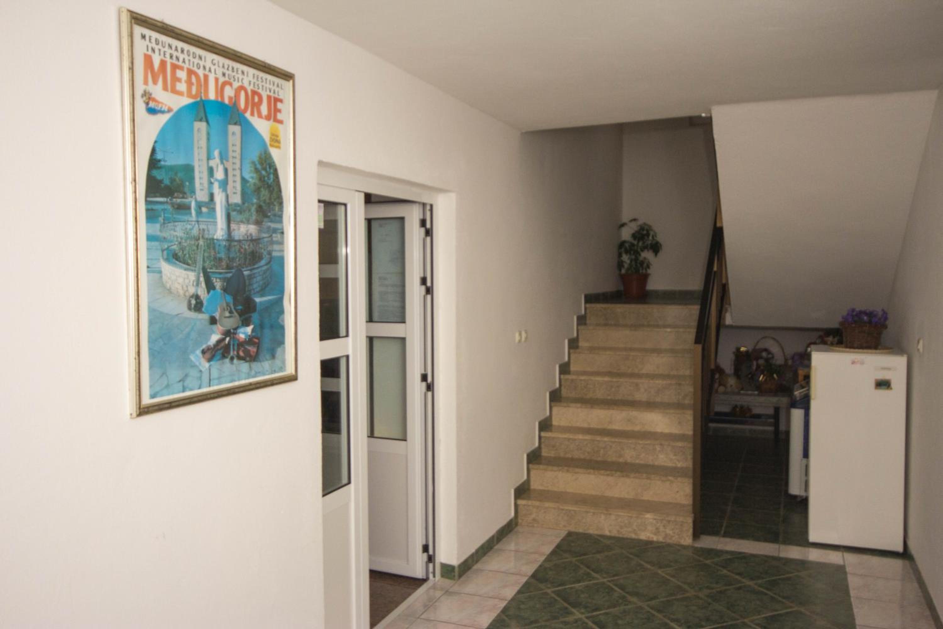 Casa Del Pellegrino M&A - Ostojići