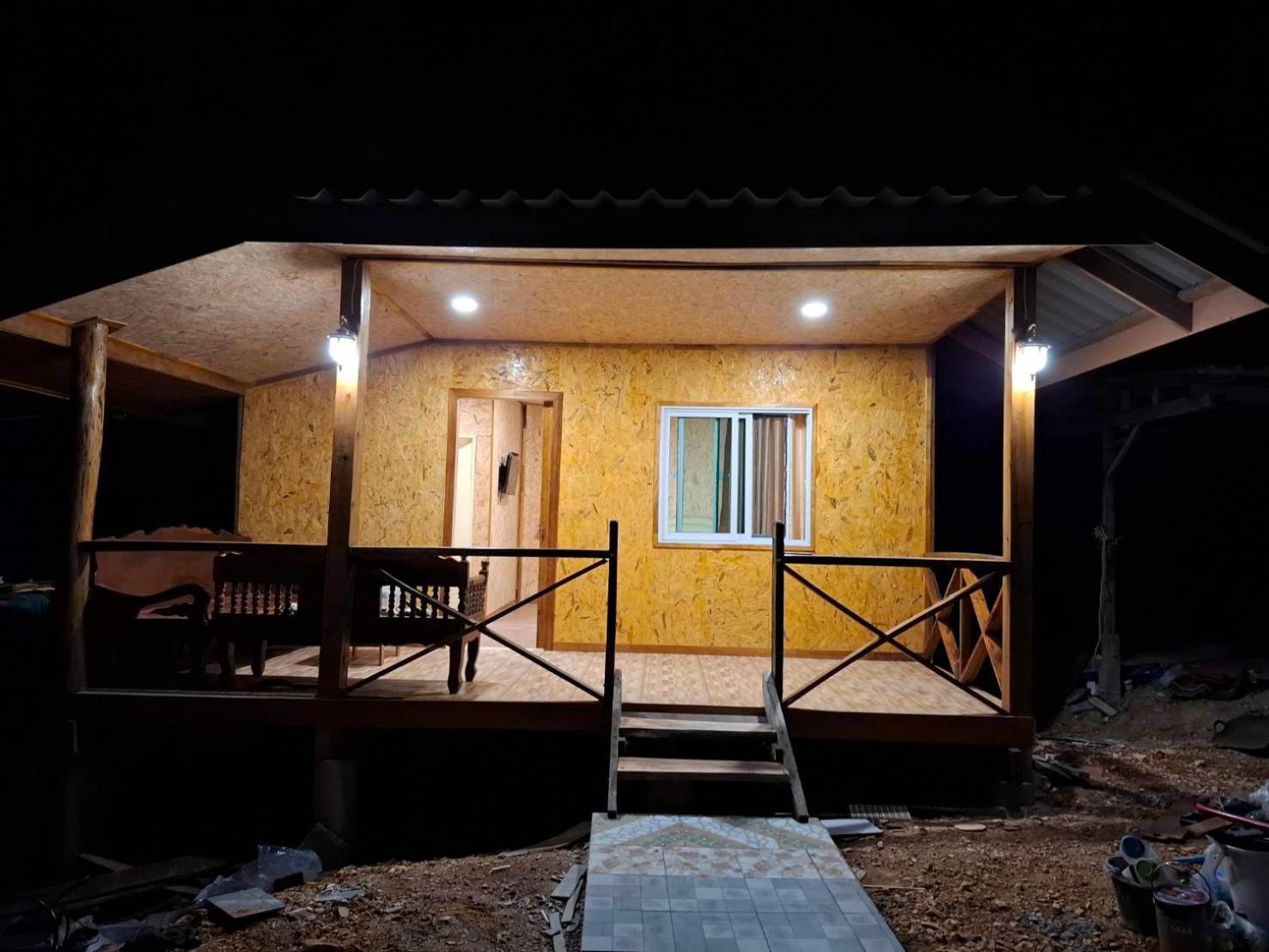 ฟาดิลบังกะโล Fadel bungalow