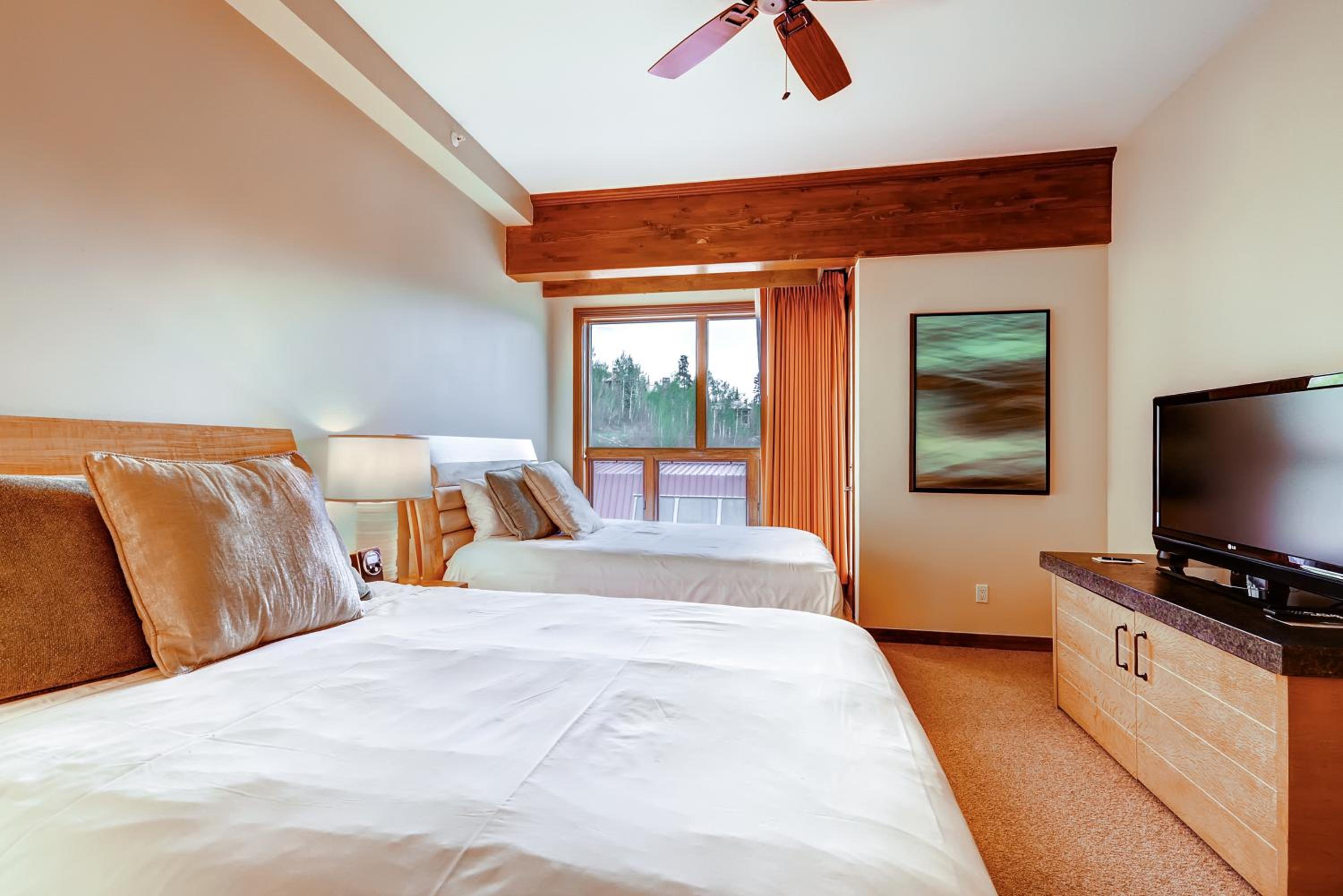 The Osprey at Beaver Creek, a RockResort - Property Image 4