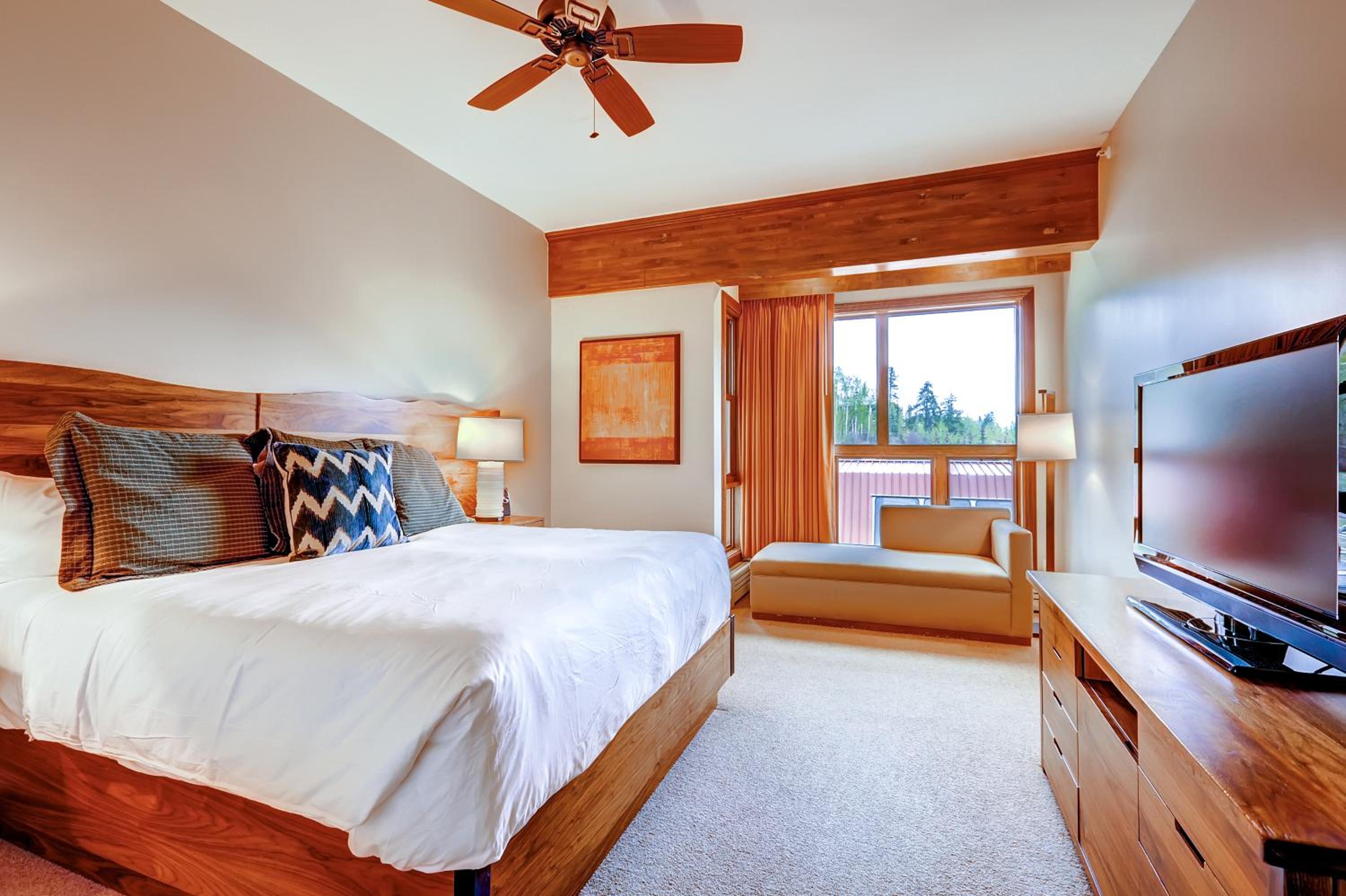 The Osprey at Beaver Creek, a RockResort - Property Image 5