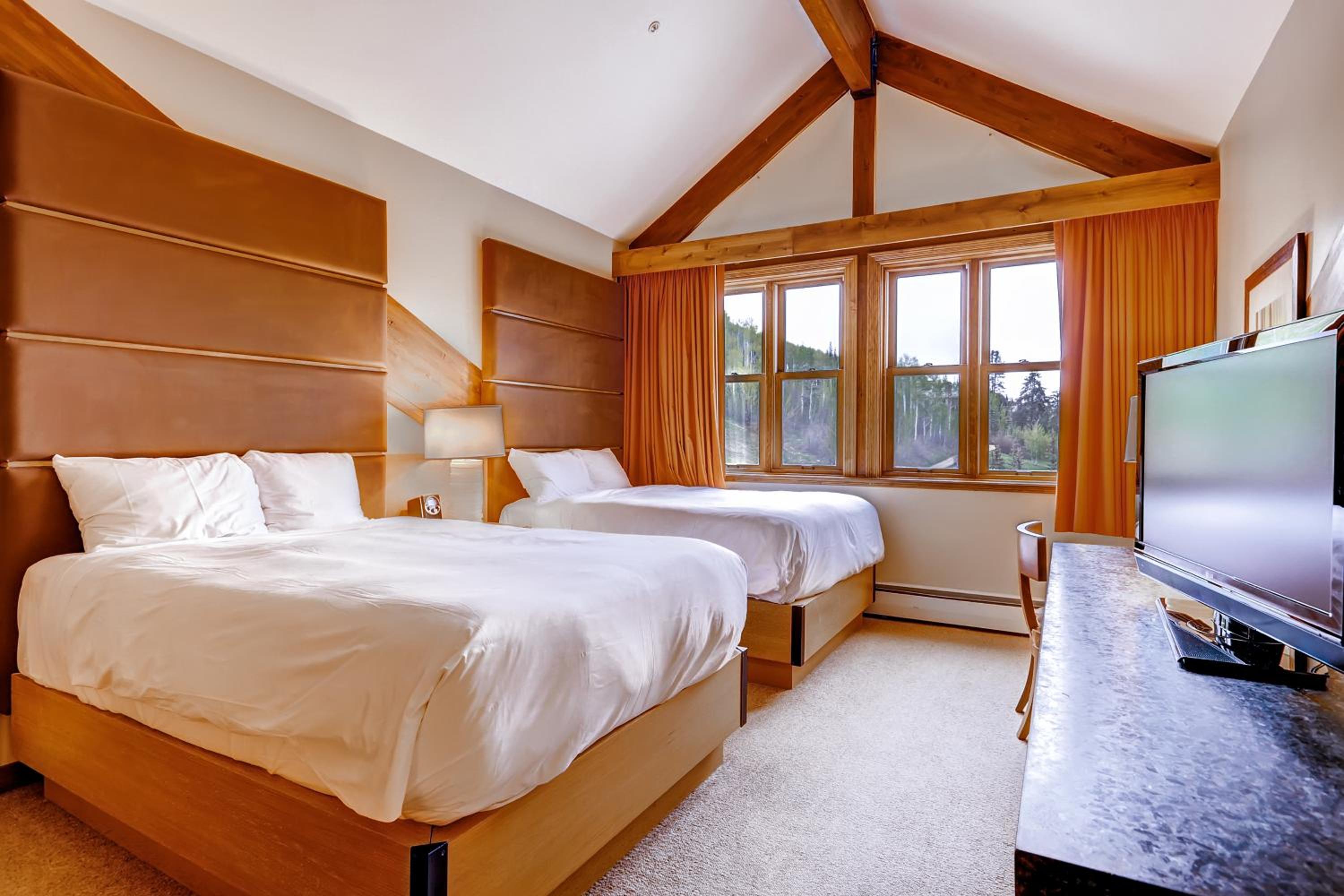 The Osprey at Beaver Creek, a RockResort - Property Image 16