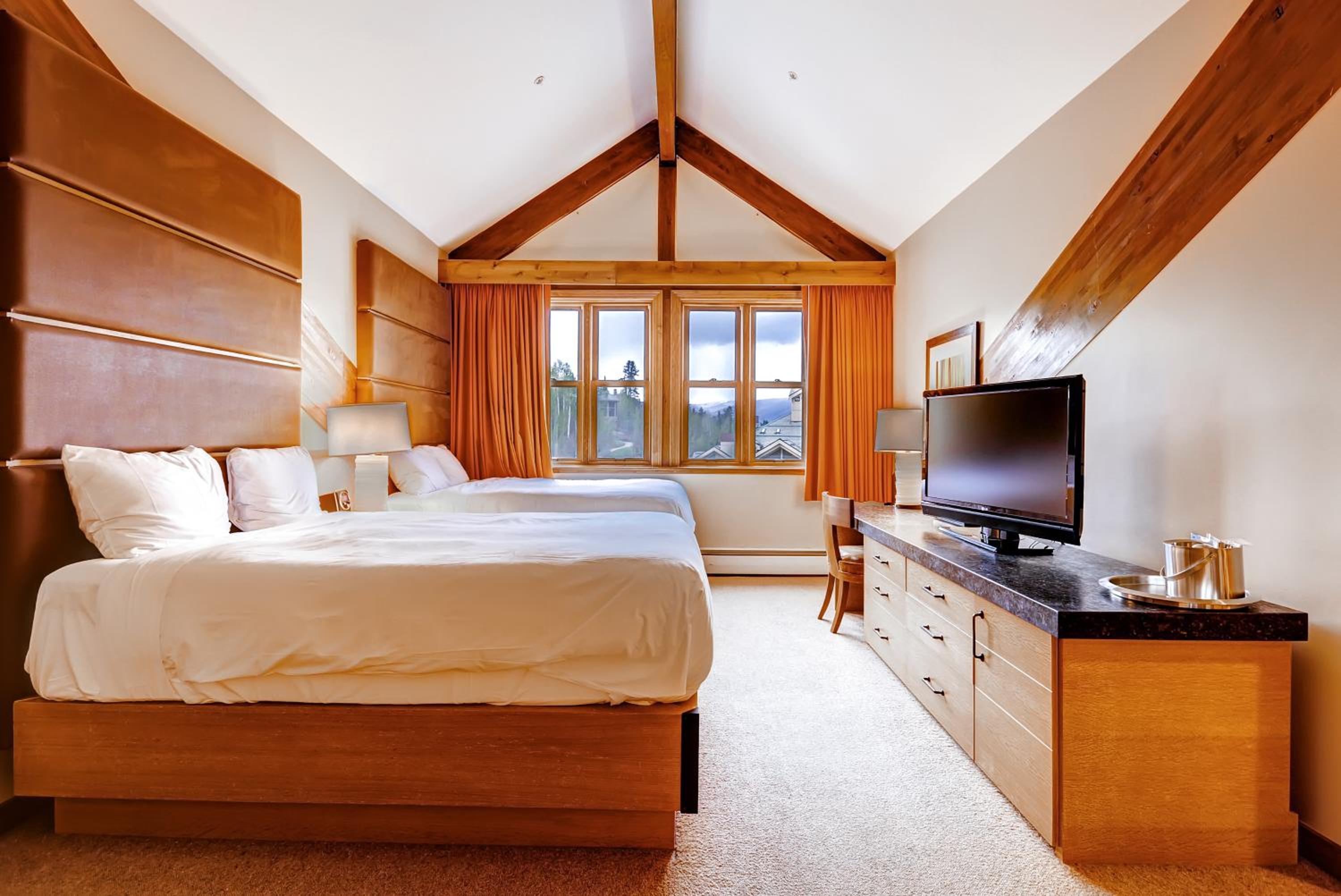 The Osprey at Beaver Creek, a RockResort - Property Image 18
