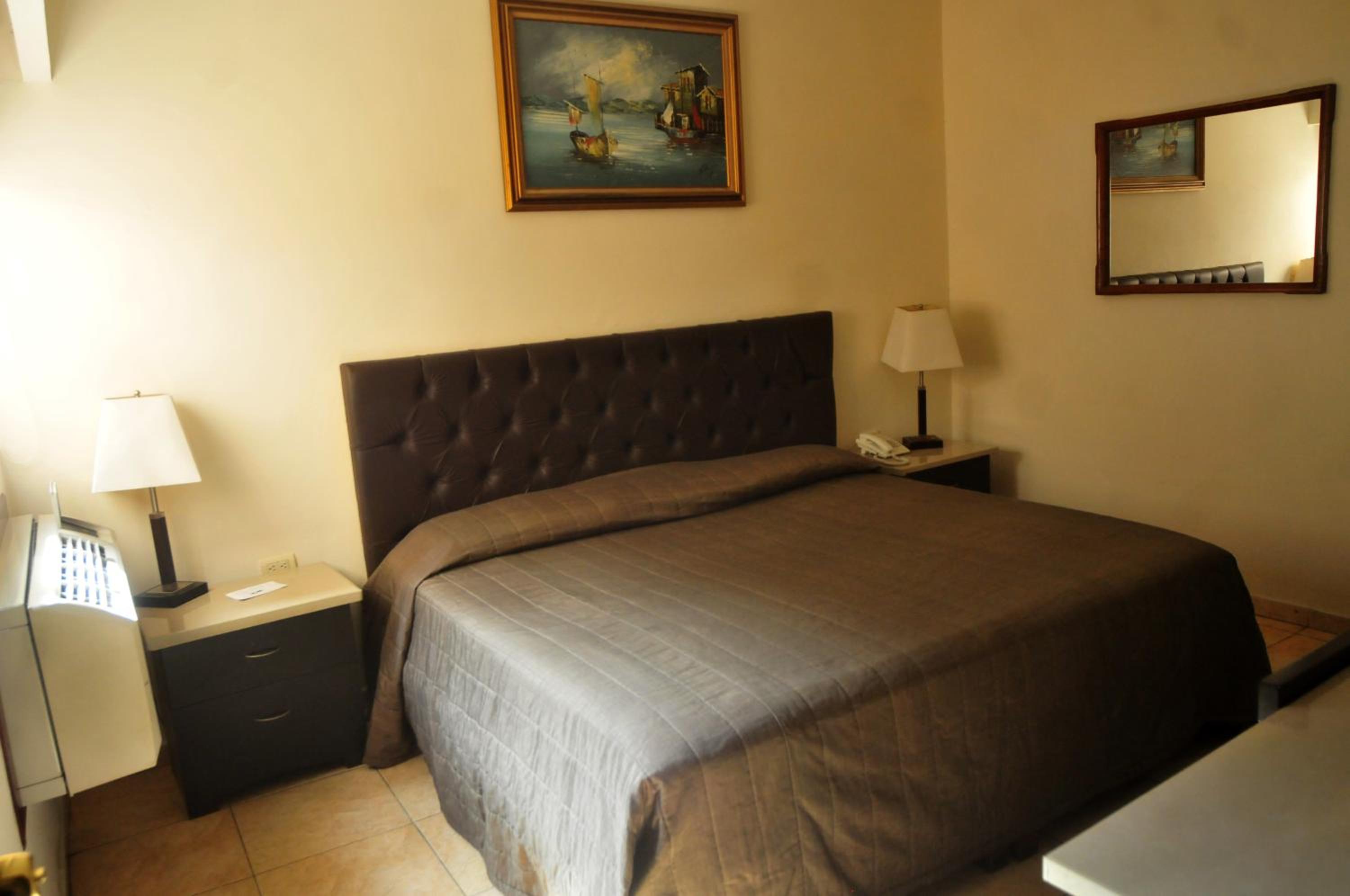 Los Mochis Vacations - Hotel America Centro - Property Image 16