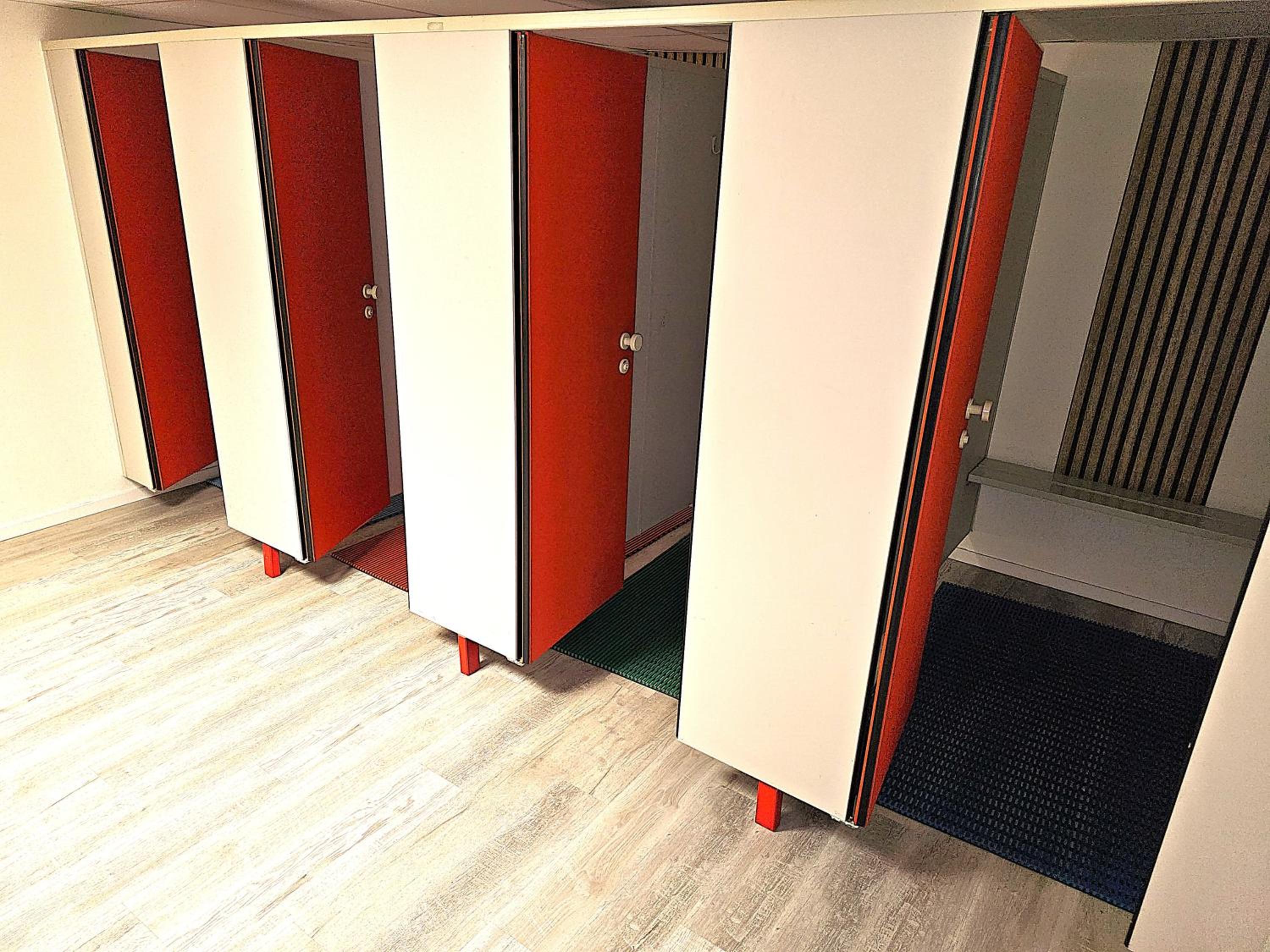 Winterberg Appartement 6 Pers aan Skilift grootste Skigebied nabij Bikepark Unieke locatie met zeer rustige tuin in het bos en het gezellige centrum leuke 