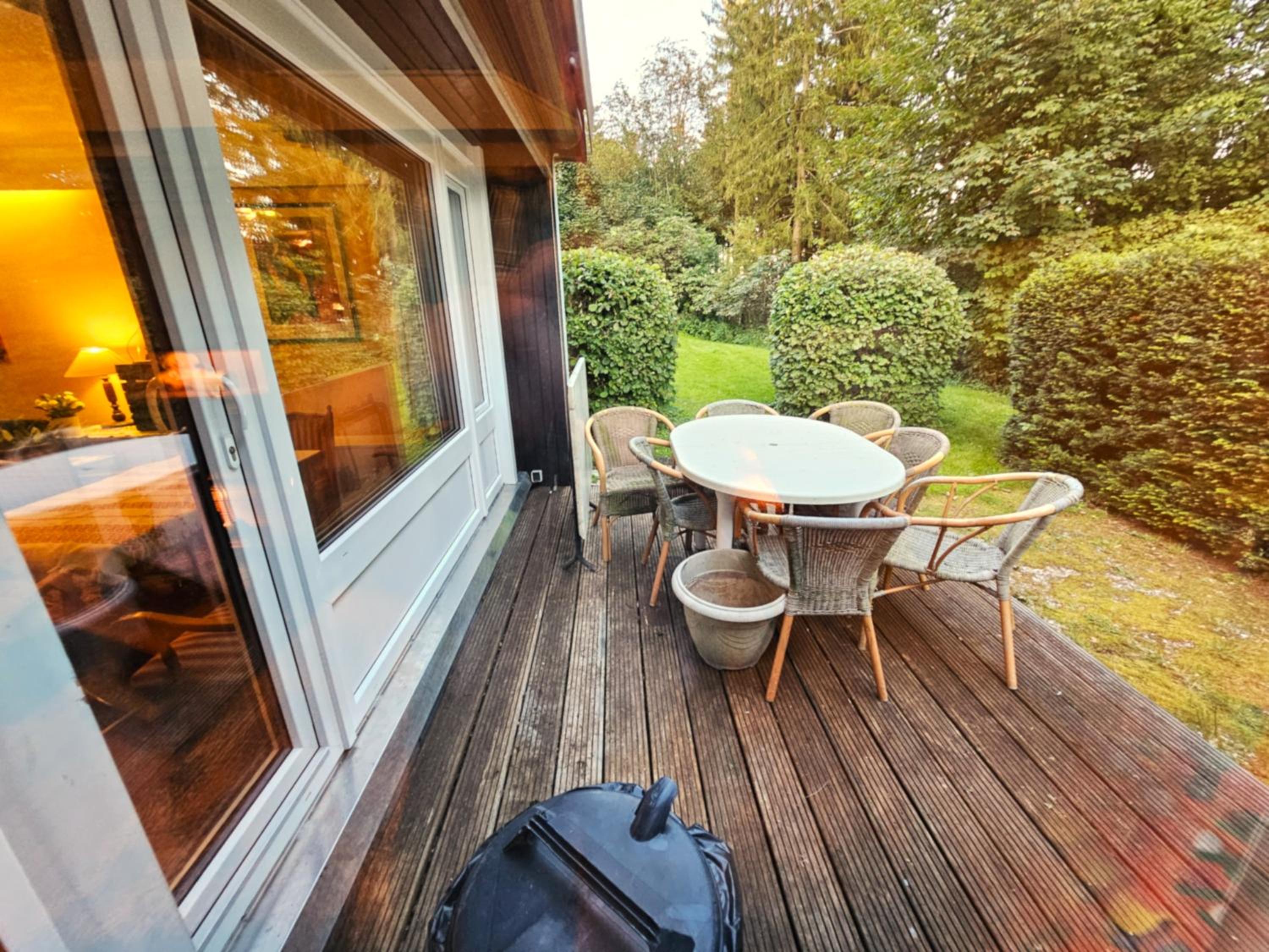 Winterberg Appartement 6 Pers aan Skilift grootste Skigebied nabij Bikepark Unieke locatie met zeer rustige tuin in het bos en het gezellige centrum leuke 