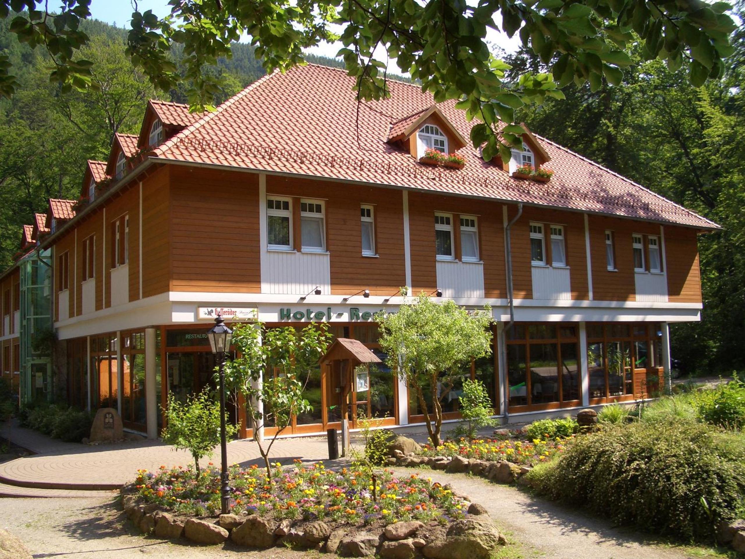 Hotel Kurpark Flair Hotel Im Ilsetal - Image 1