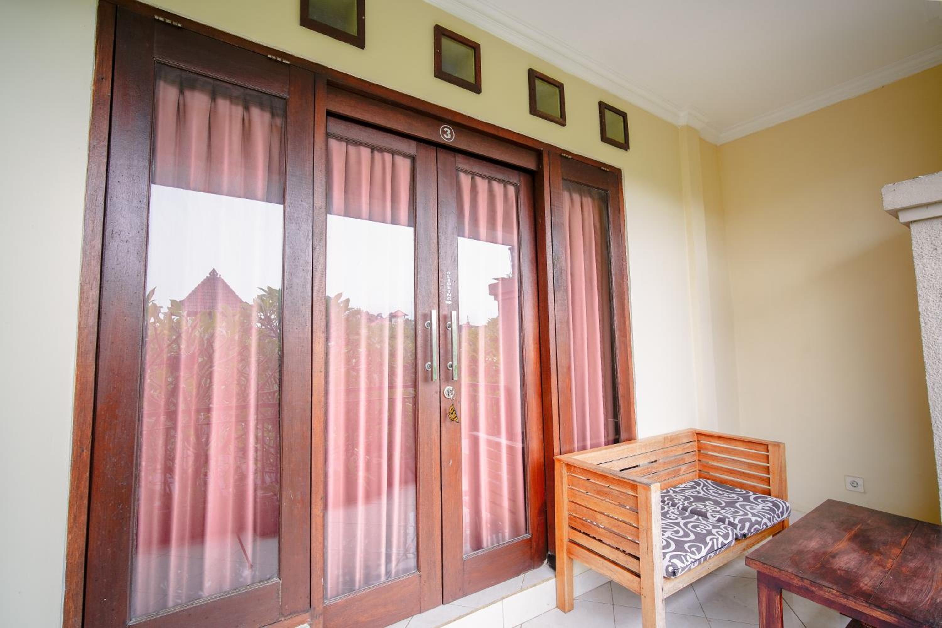 Shana Homestay by EPS