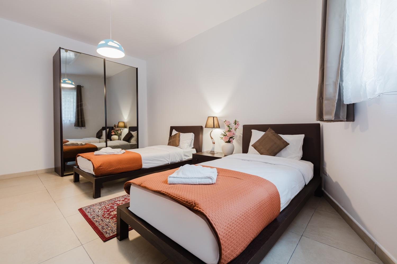 102 Seafront 3Bed Sliema with pool by Homely