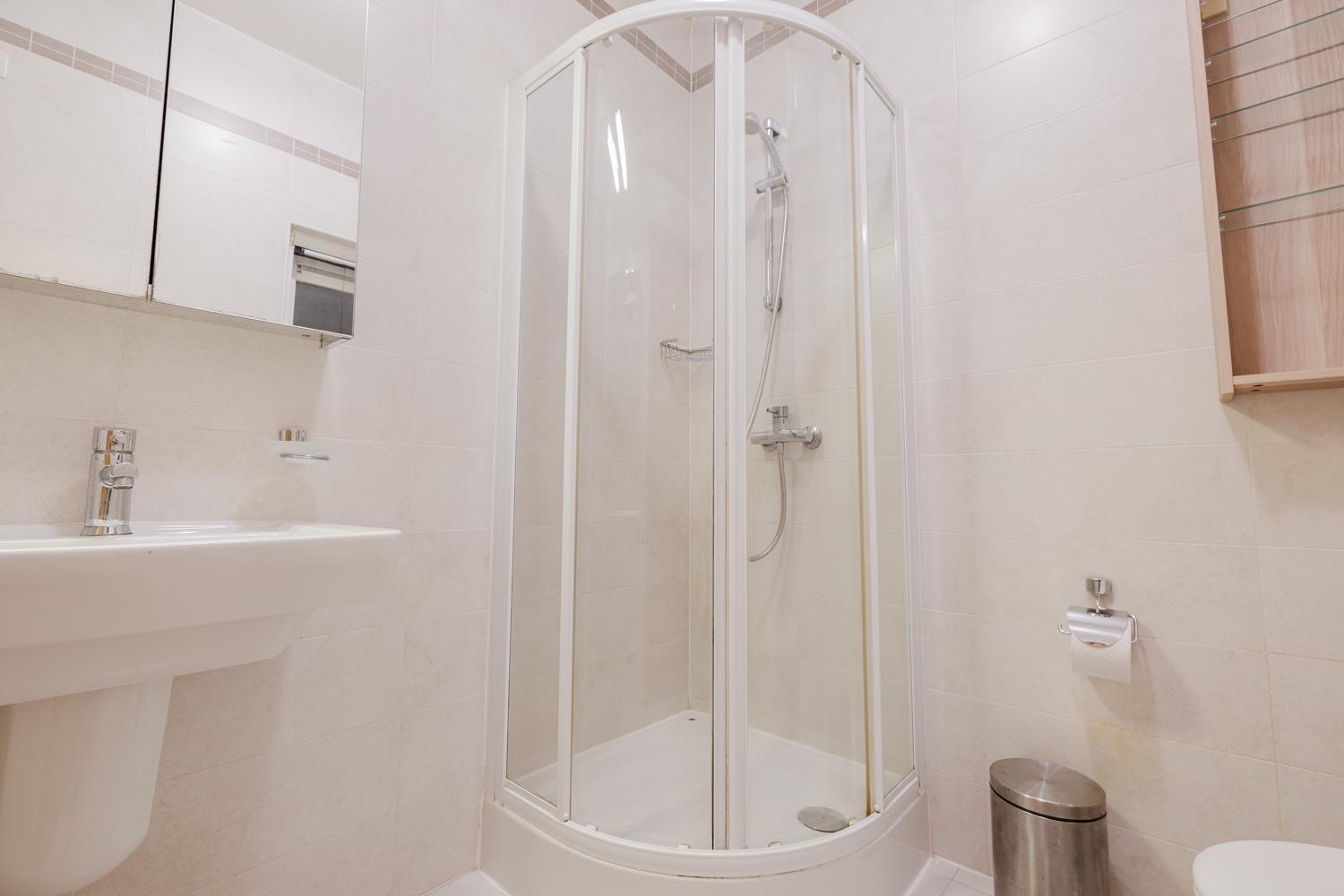 102 Seafront 3Bed Sliema with pool by Homely