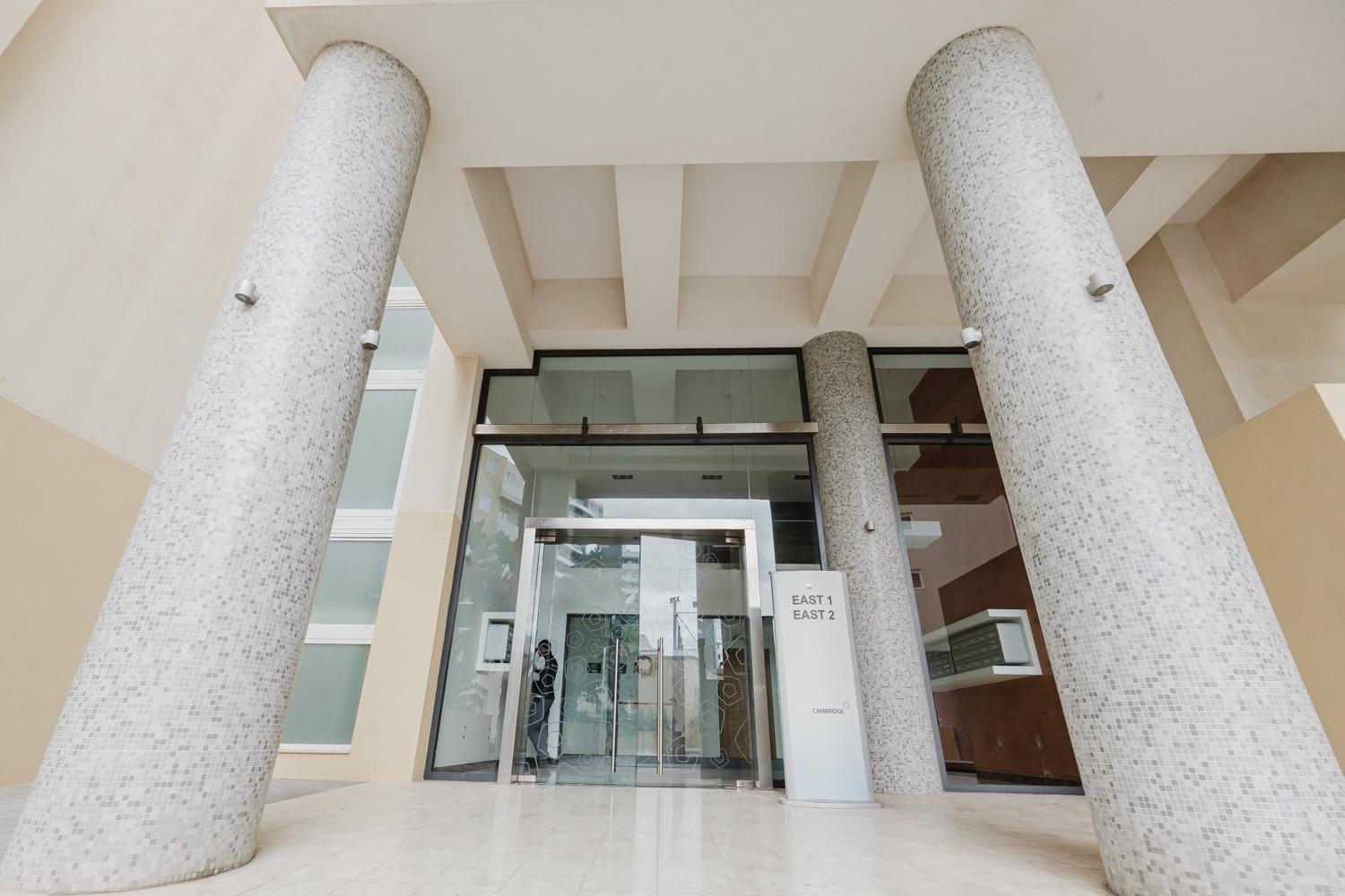 102 Seafront 3Bed Sliema with pool by Homely