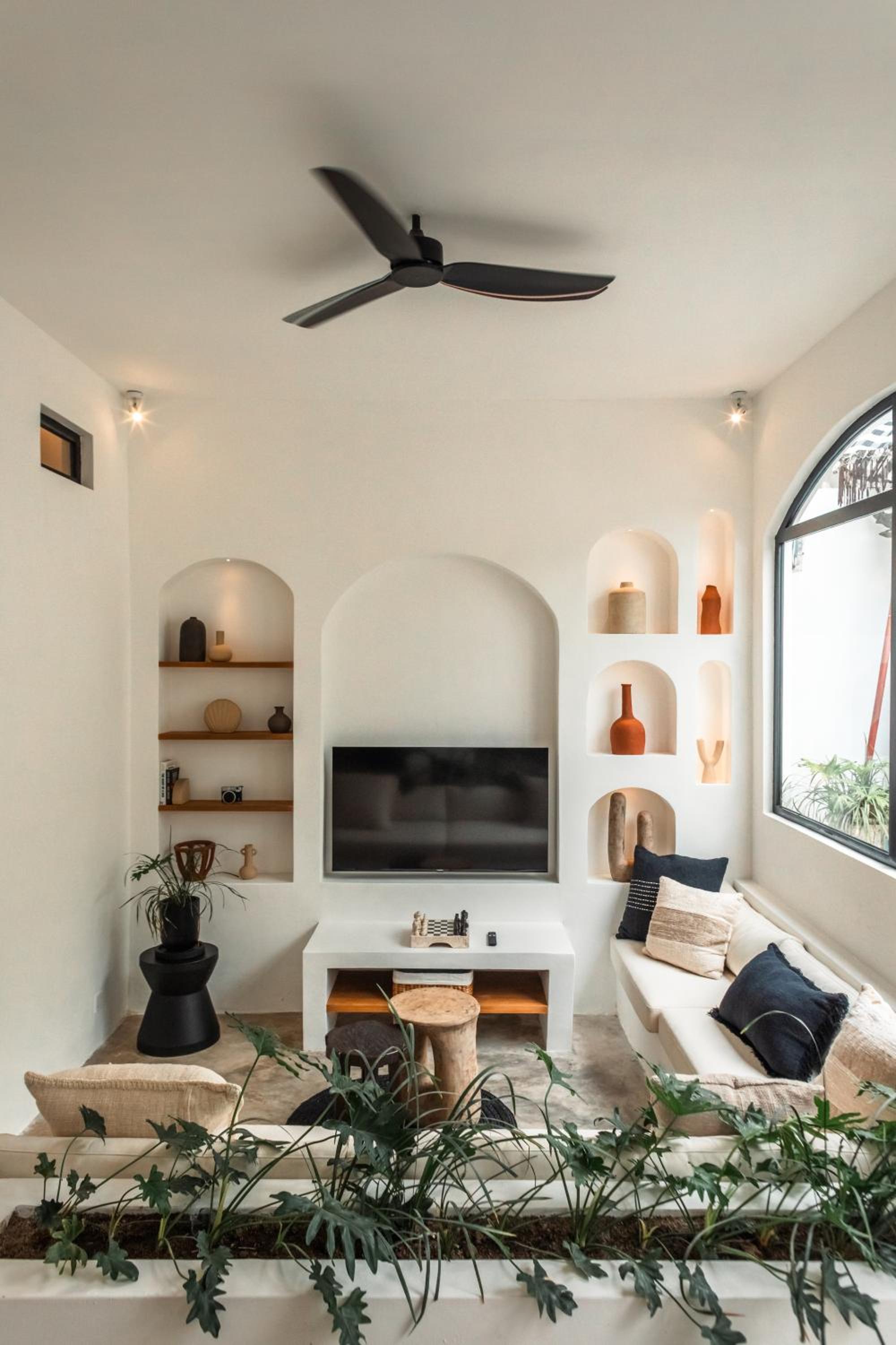 NMBR One - New 2BR home for remote travelers in Canggu