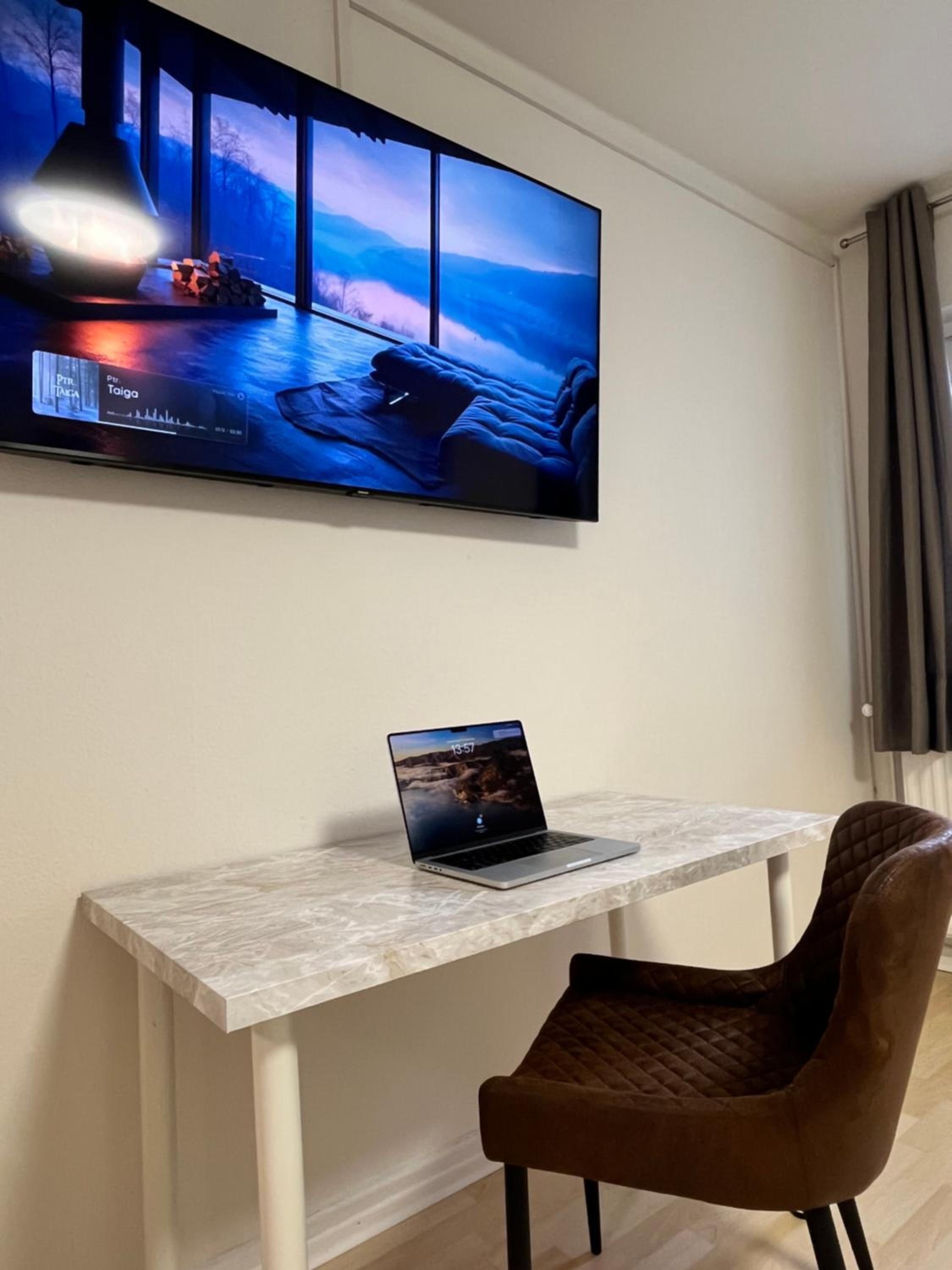 Zentrumsnahe Wohnung, Anviolhomes