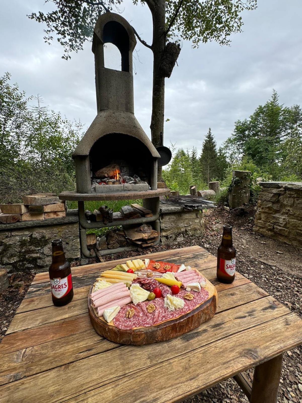 Chalet isolé avec jacuzzi et vue panoramique