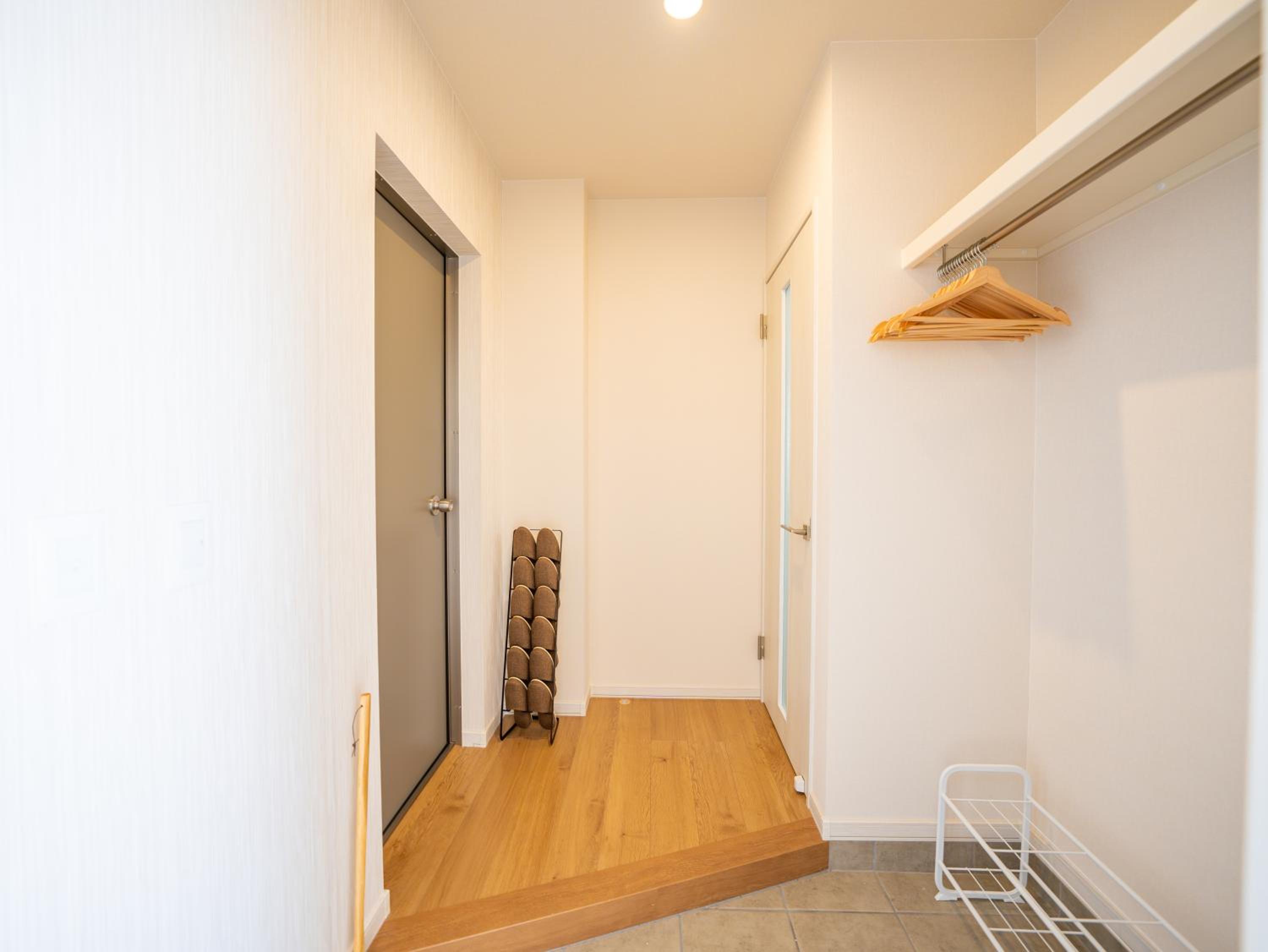 SKY Villa FURANO - 新築の一棟貸し宿で快適な滞在を
