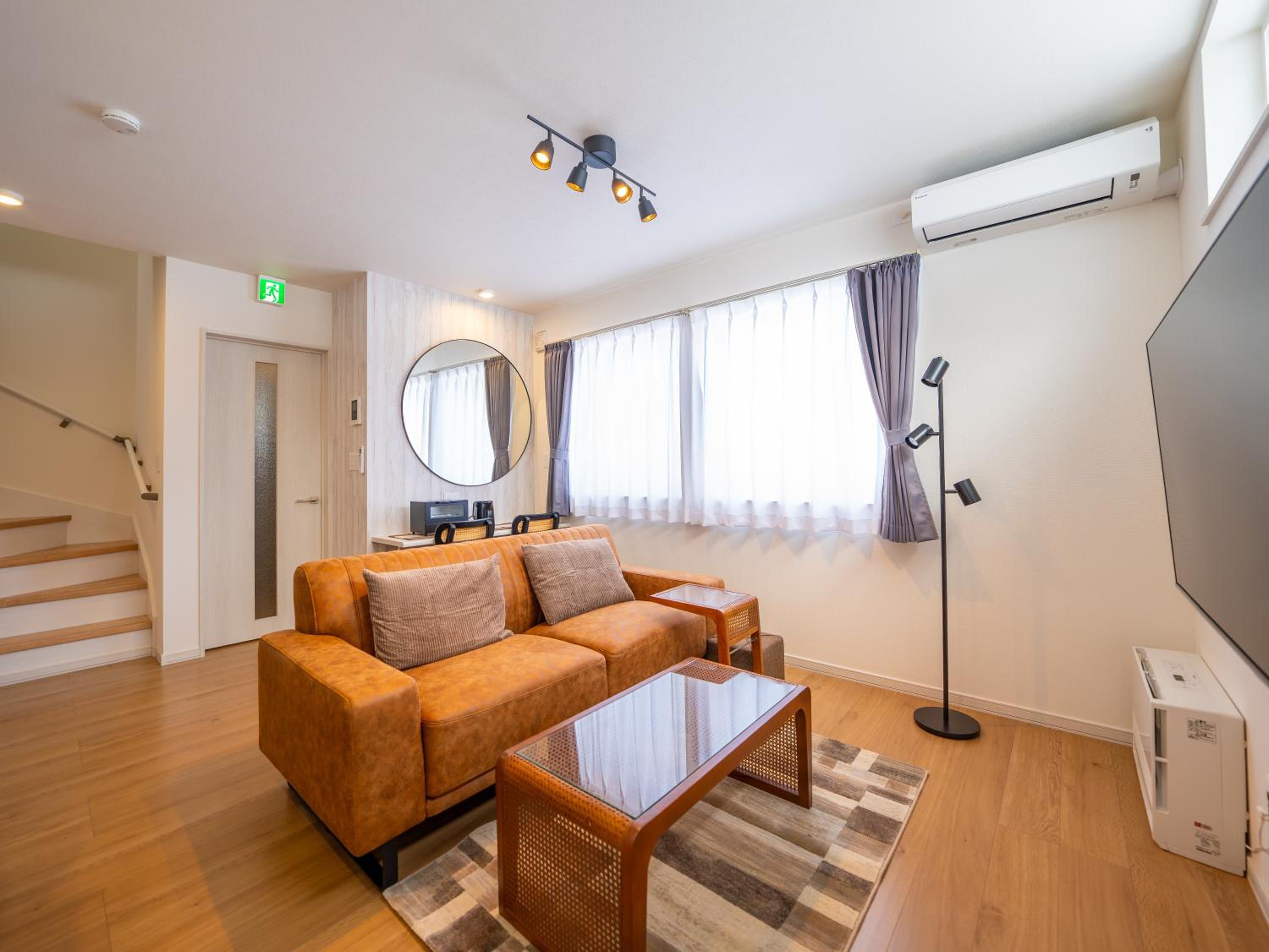 SKY Villa FURANO - 新築の一棟貸し宿で快適な滞在を