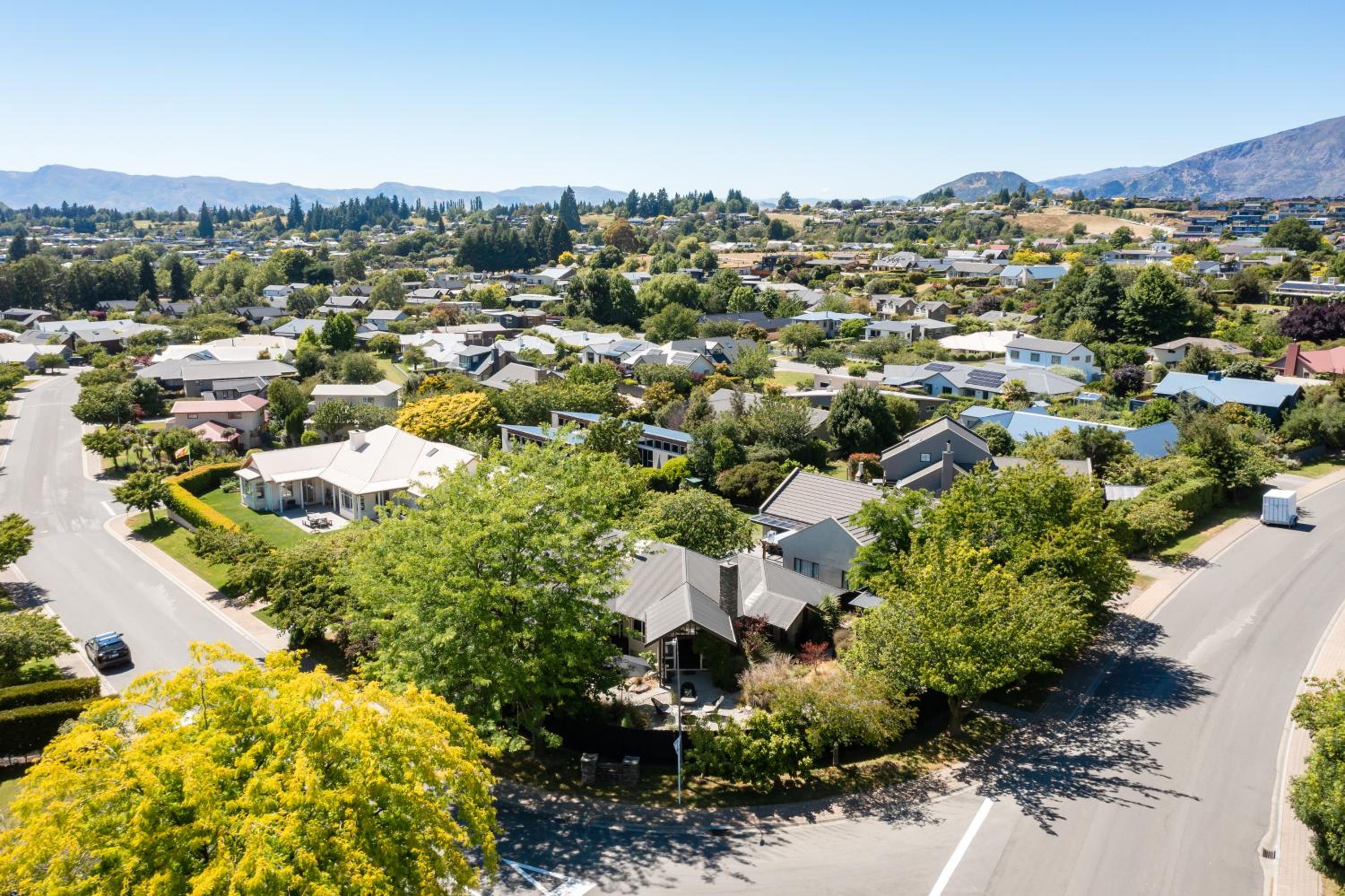 Emerald Oasis by Sotheby's Luxury Rental Homes