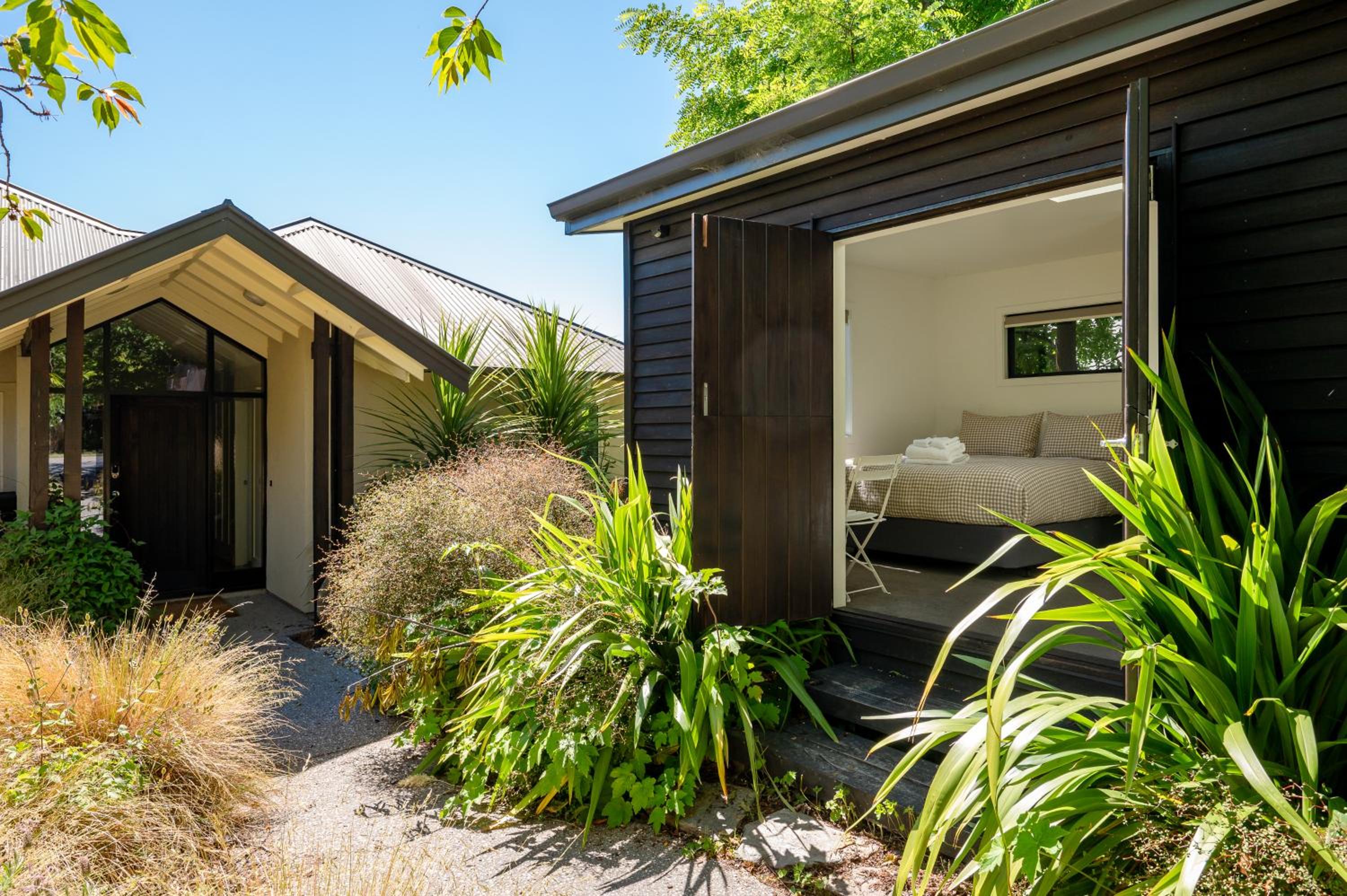 Emerald Oasis by Sotheby's Luxury Rental Homes