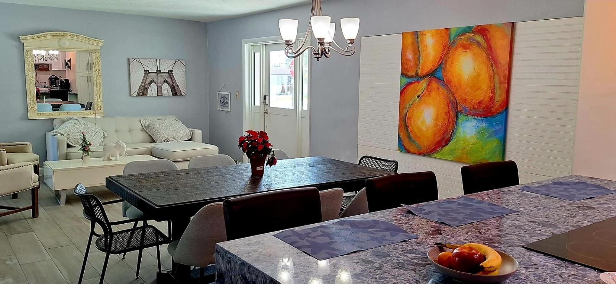 Luxury 3BR Duplex in Cutler Bay, Pool Table, BBQ, Terrace & Free Parking