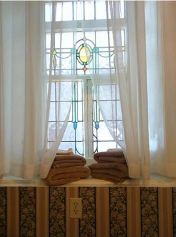 Brockville Vacations - Noble Waterfront Suites - Property Image 37