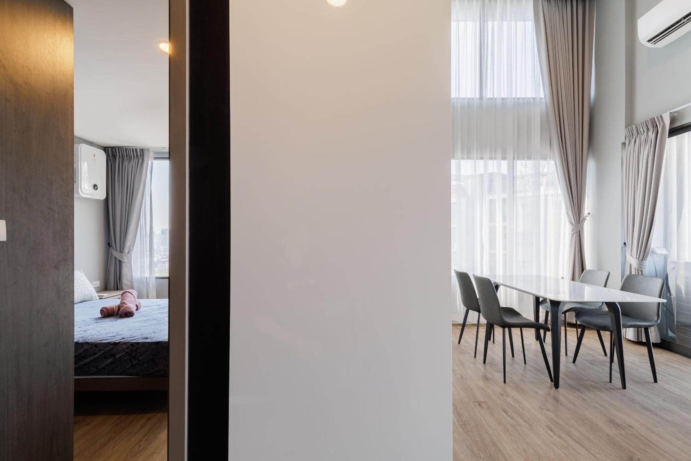 loft 二房可住4人 近jodd夜市 游泳池