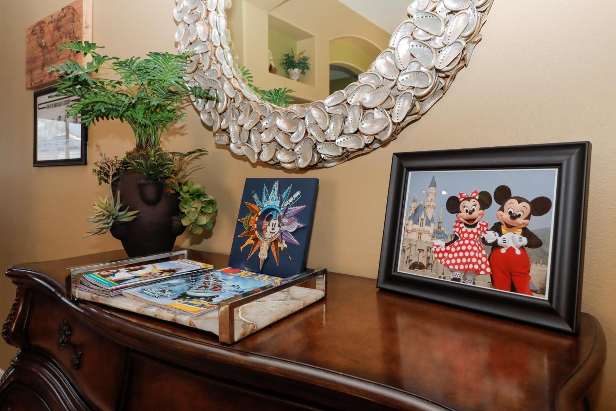 Spacious Emerald Island Resort Home with Pool Spa and Resort Amenities near Disney