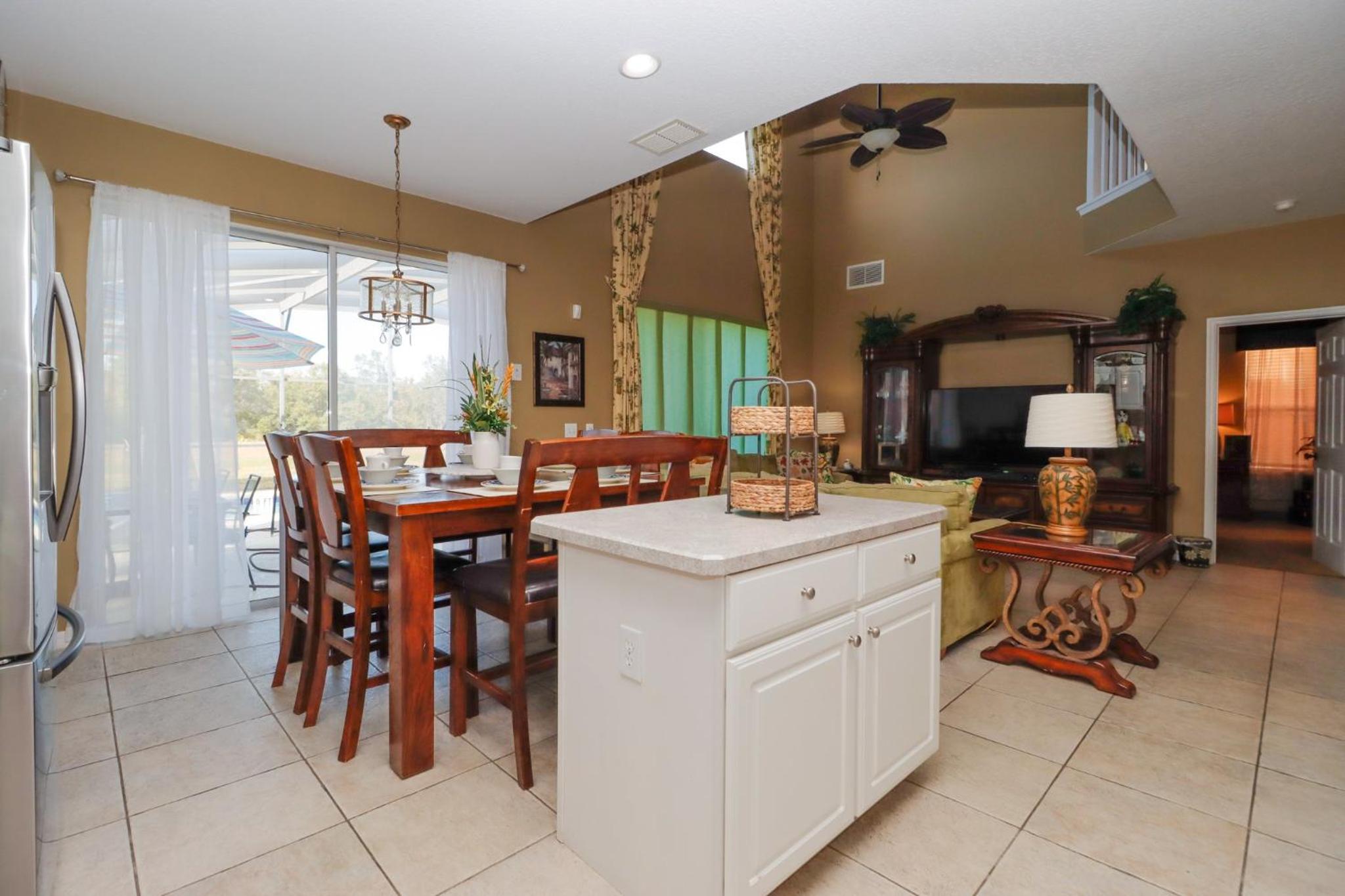 Spacious Emerald Island Resort Home with Pool Spa and Resort Amenities near Disney