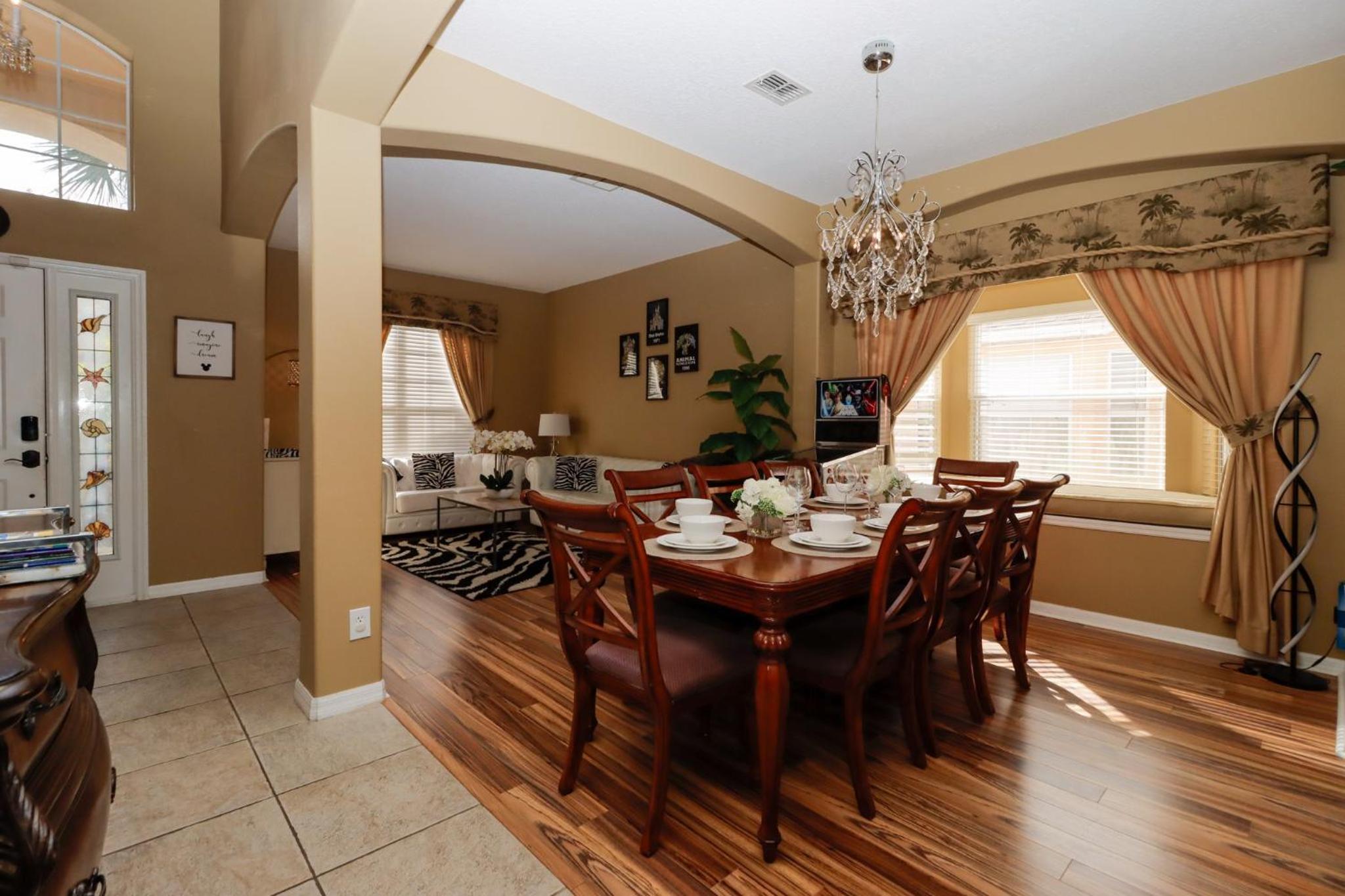Spacious Emerald Island Resort Home with Pool Spa and Resort Amenities near Disney