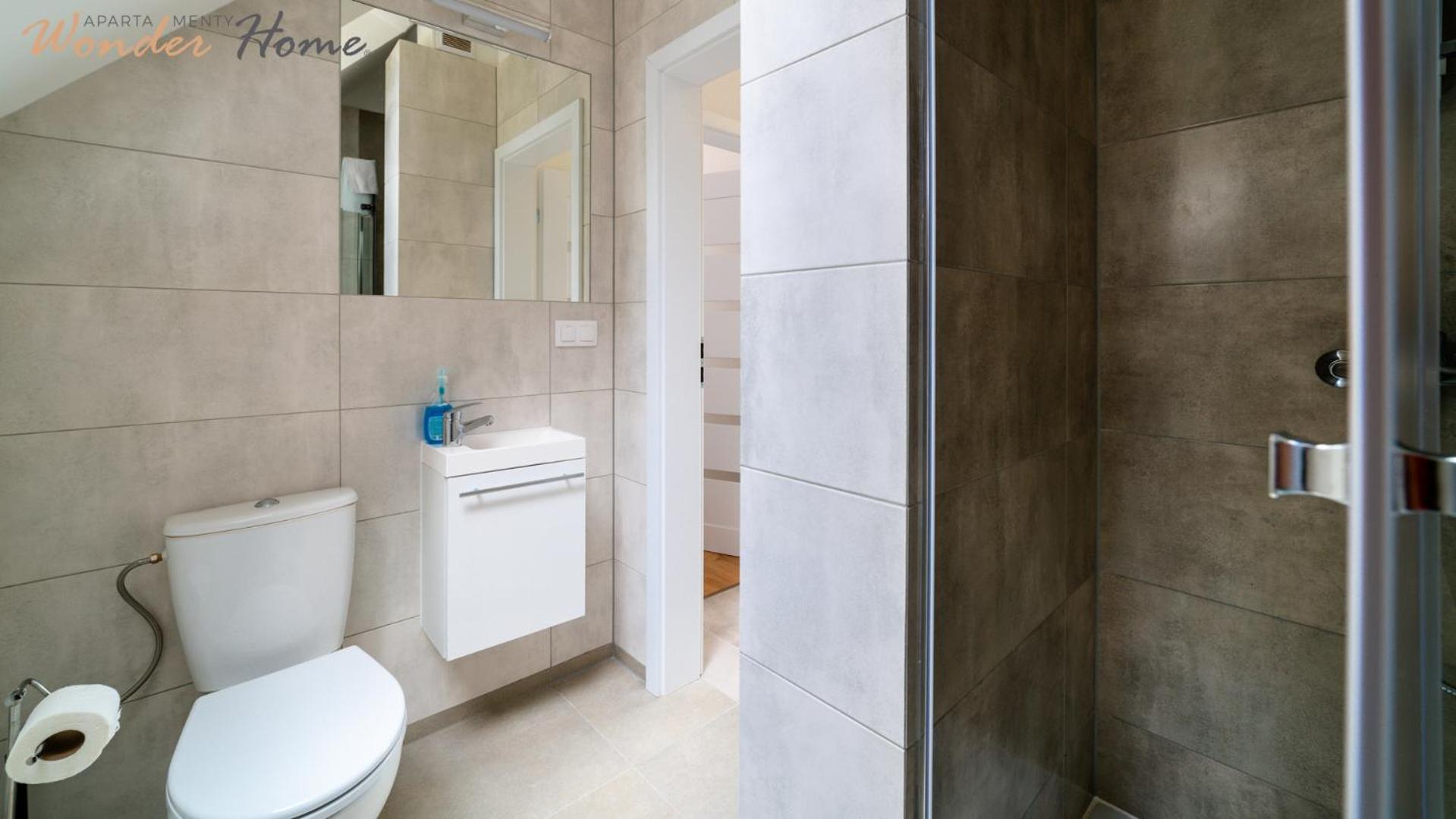 Wonder Home- blisko szlaków, z trasami i pięknym widokiem