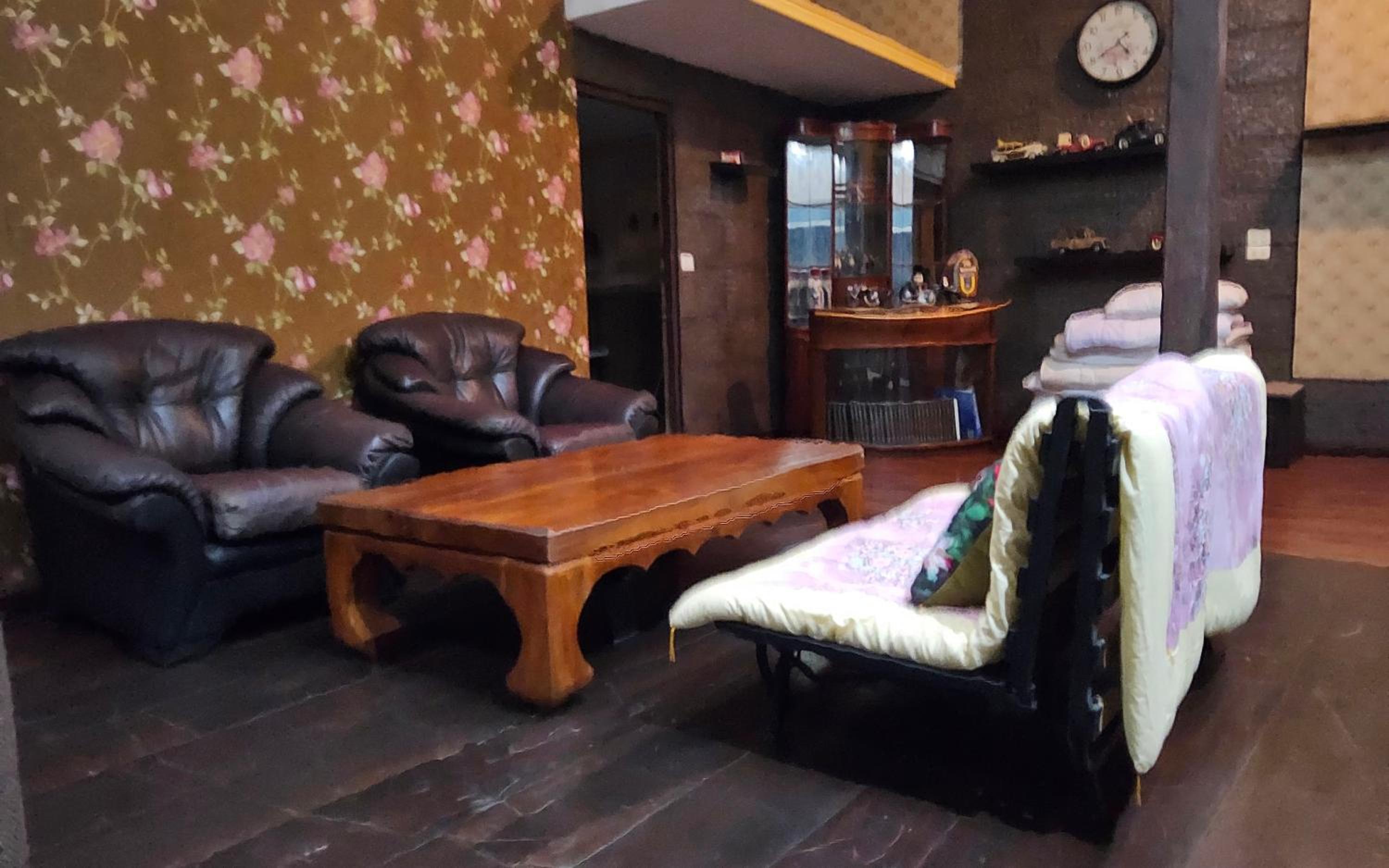 Balmy Hideout Cafe & Homestay