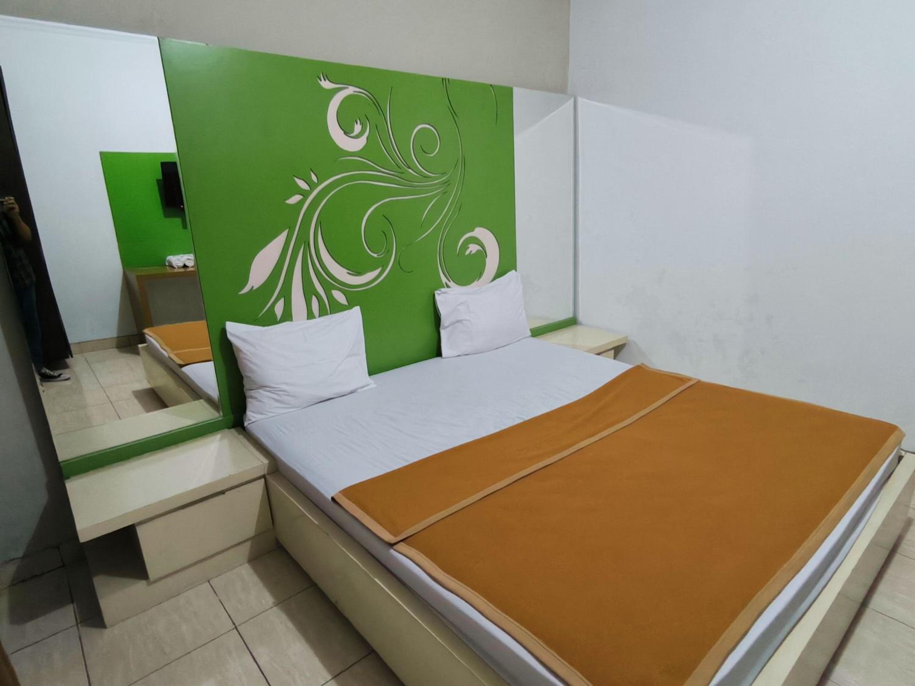 Bandengan Beach Hotel Jepara 2